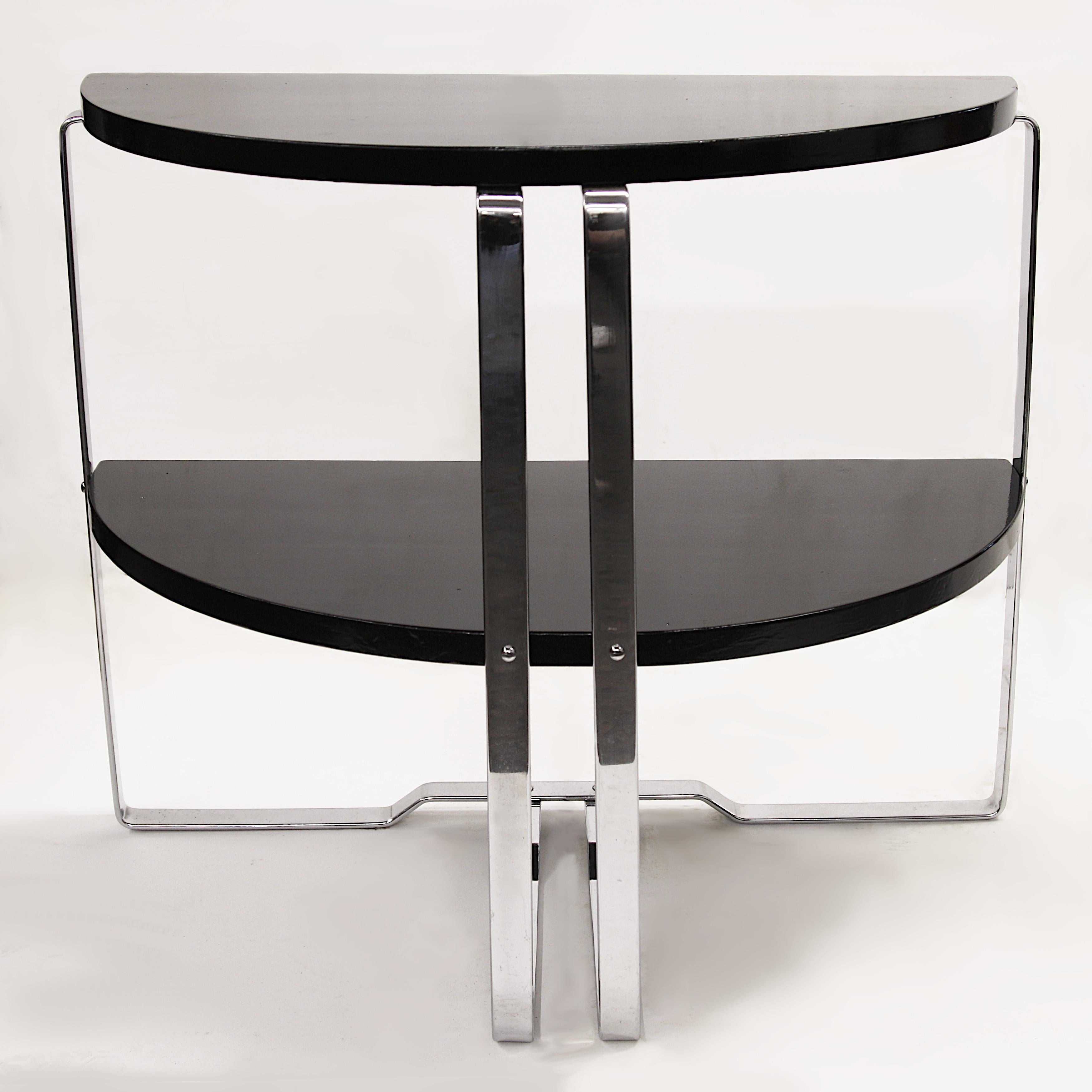 Mid-20th Century Pair of Art Deco Bauhaus Demilune Chrome End Side Tables by Wolfgang Hoffmann