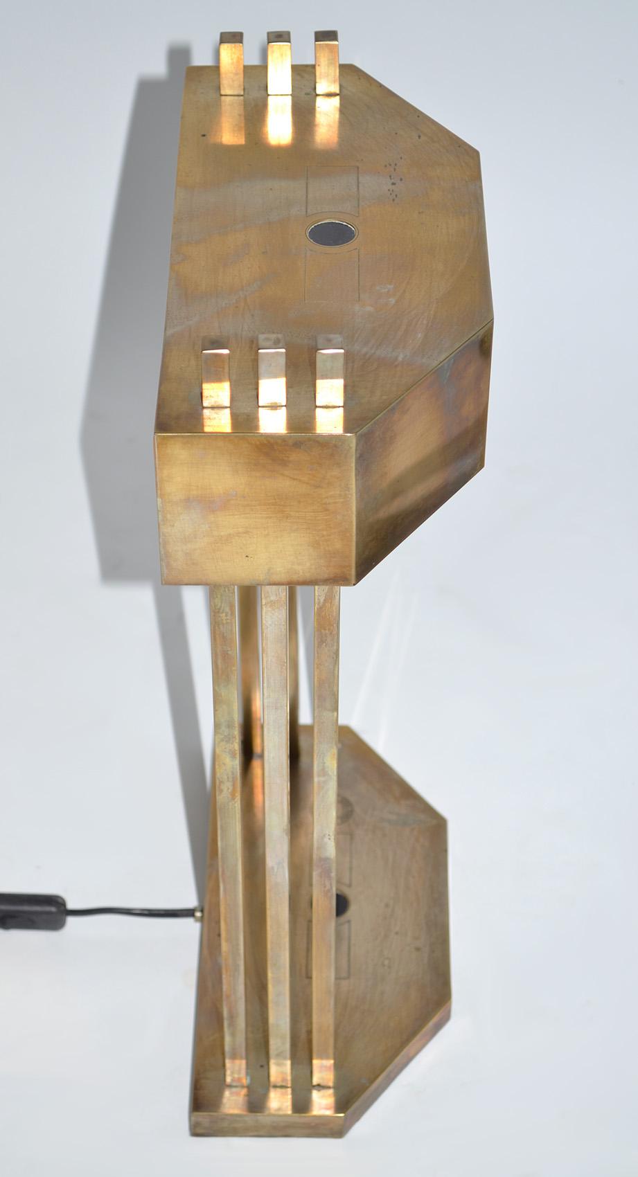 Paire de lampes de table Art Déco Bauhaus en laiton par Marcel Breuer, Exposition 1925 5