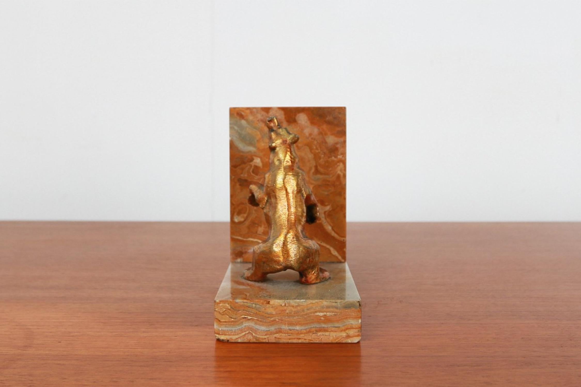 Pair of Art Deco bear bookends in marble and brass, France 1930s For Sale 6