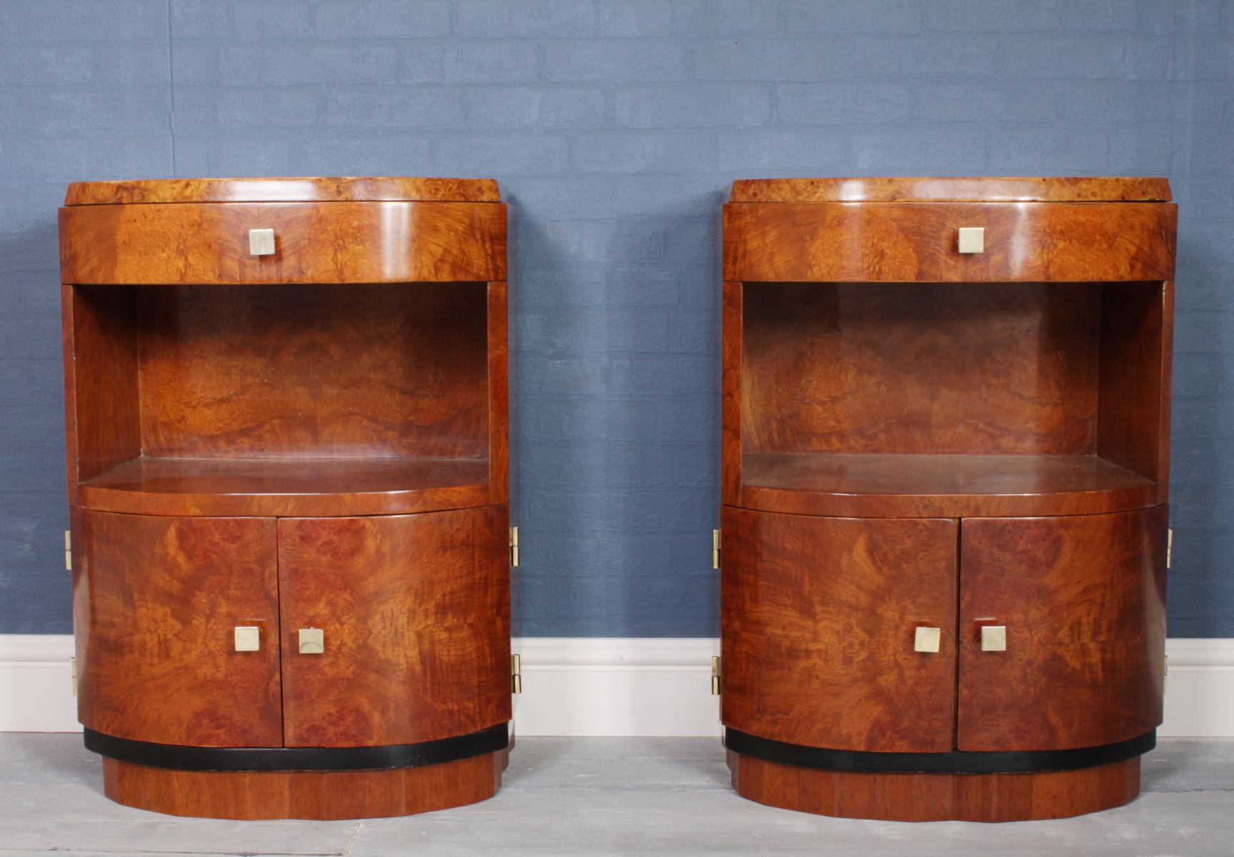 Pair of Art Deco Bedside Cabinets In Good Condition In Paddock Wood, Kent