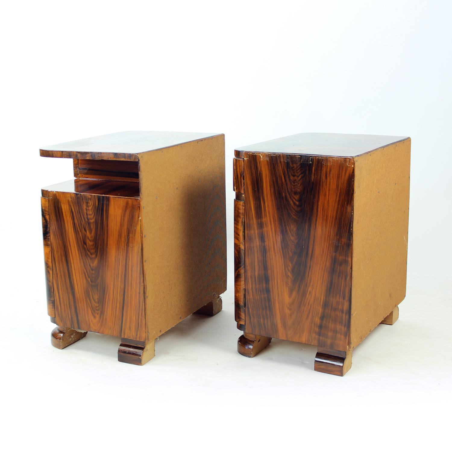 Pair Of Art Deco Bedside Tables With Faux Wood Graining, Czechoslovakia, 1940s For Sale 9