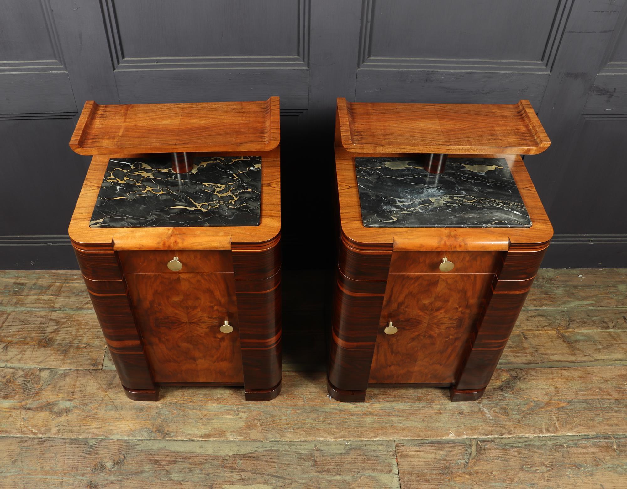Mid-20th Century Pair of Art Deco Bedsides Cabinets