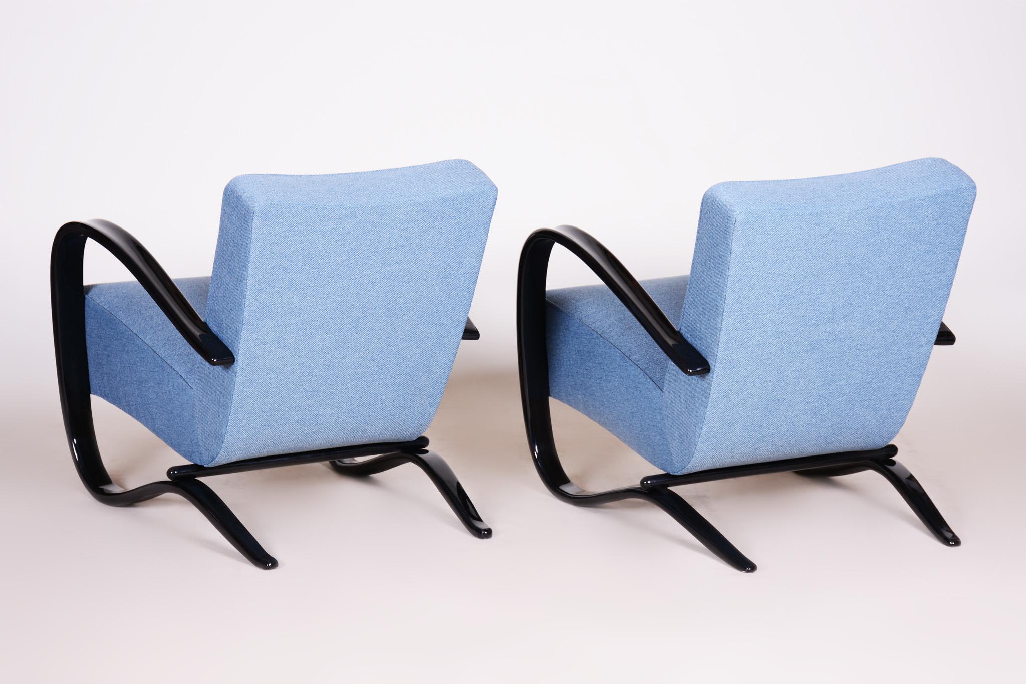 Pair of Art Deco Beech Armchairs from Czechoslovakia by Jindřich Halabala For Sale 10