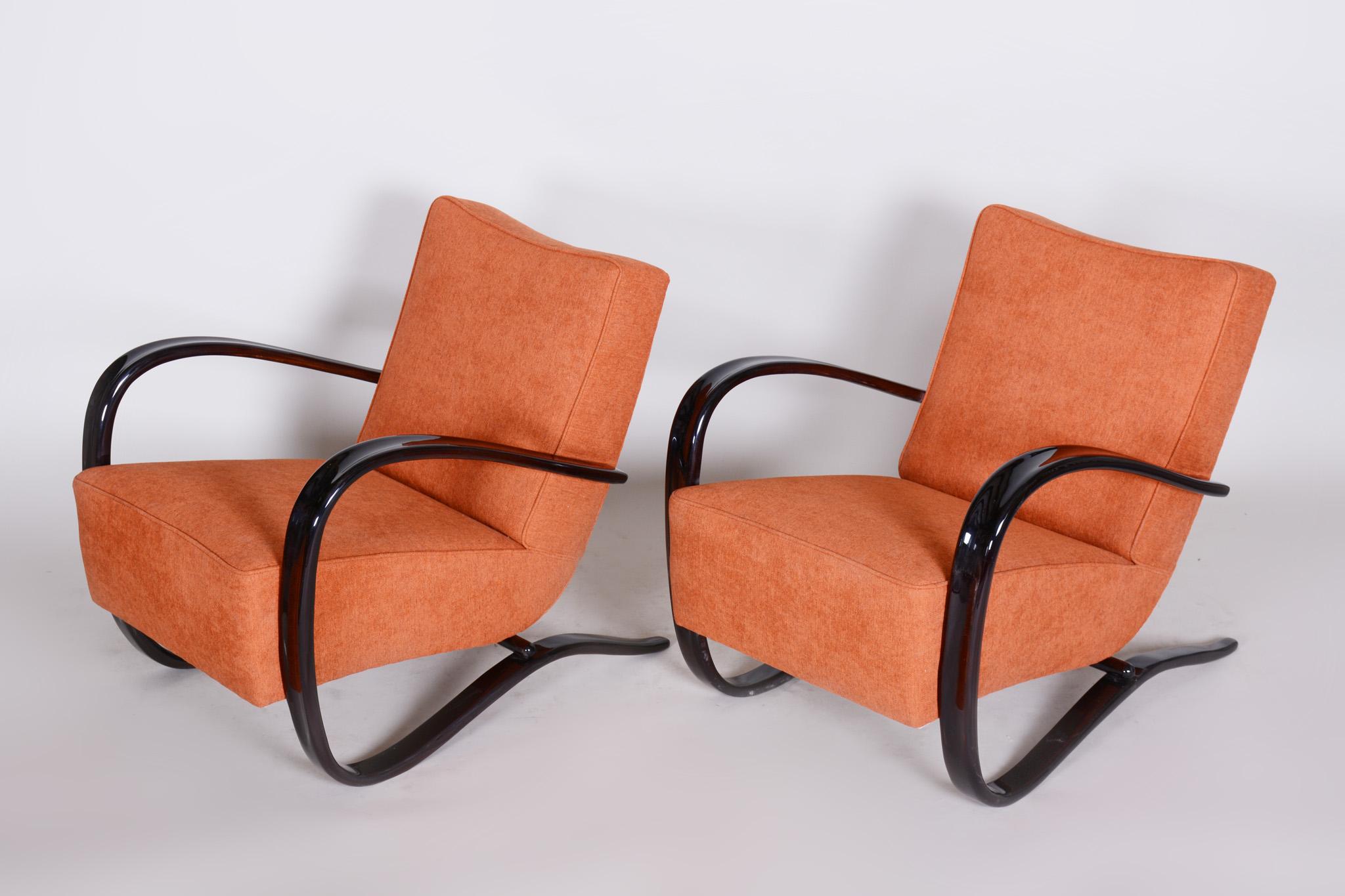 Mid-20th Century Pair of Art Deco Beech Armchairs H-269 from Czechoslovakia by Jindrich Halabala