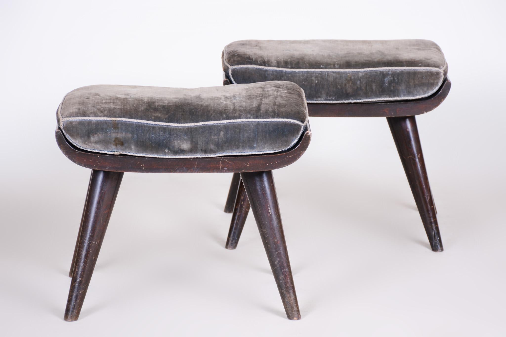 Pair of Art Deco Beech Stools, Original Preserved Condition, Czech, 1920s For Sale 3