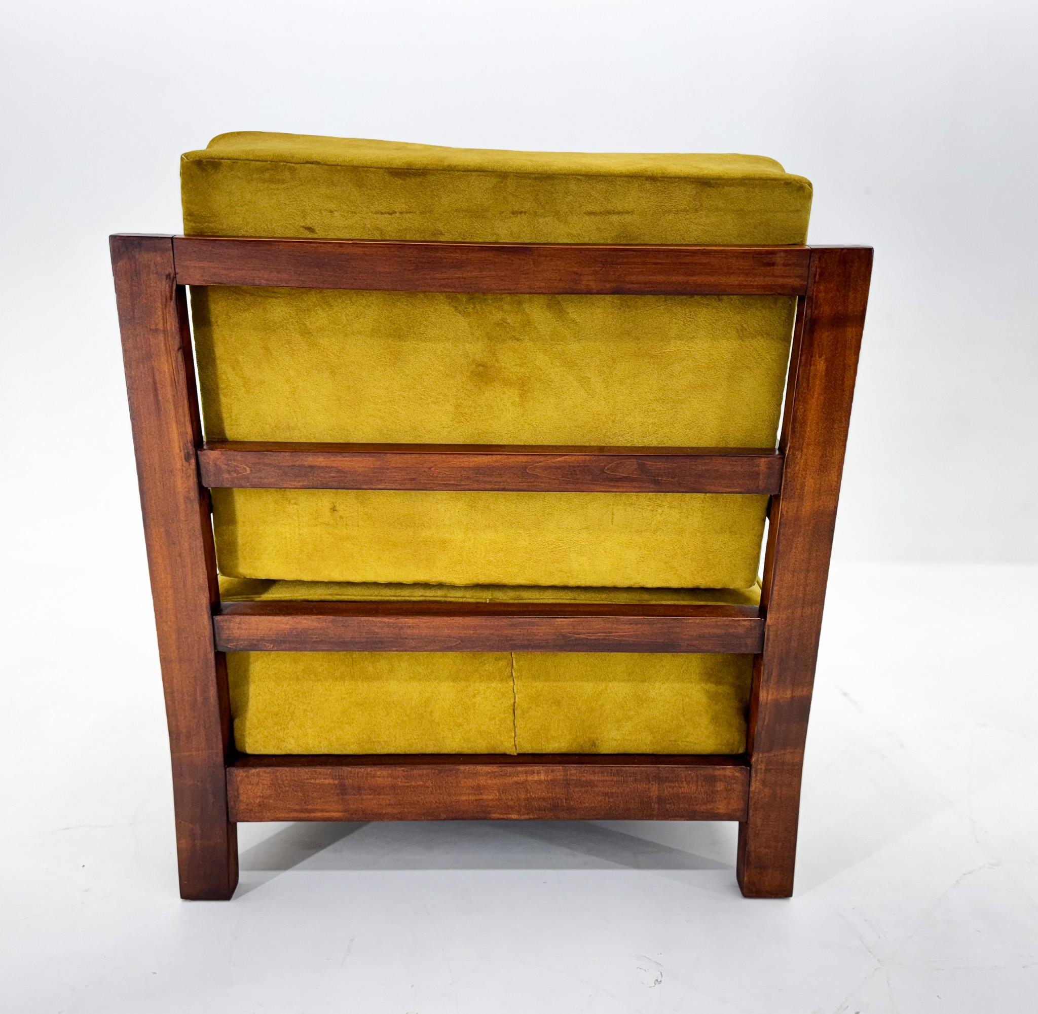 Pair of Art Deco Beech Wood Armchairs, 1930's, Newly Upholstered For Sale 6