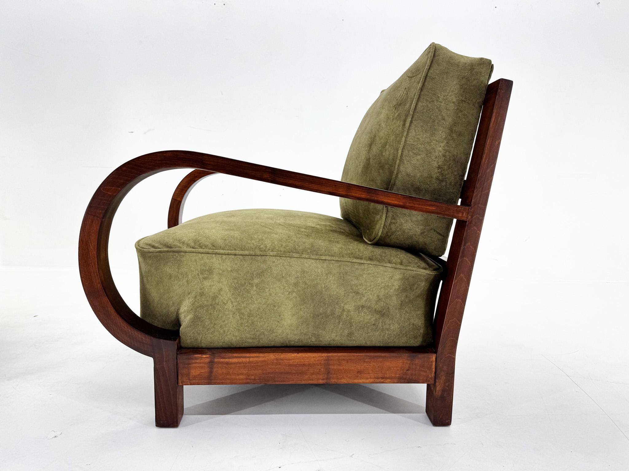 Pair of Art Deco Beech Wood Armchairs, 1930's, Newly Upholstered For Sale 7