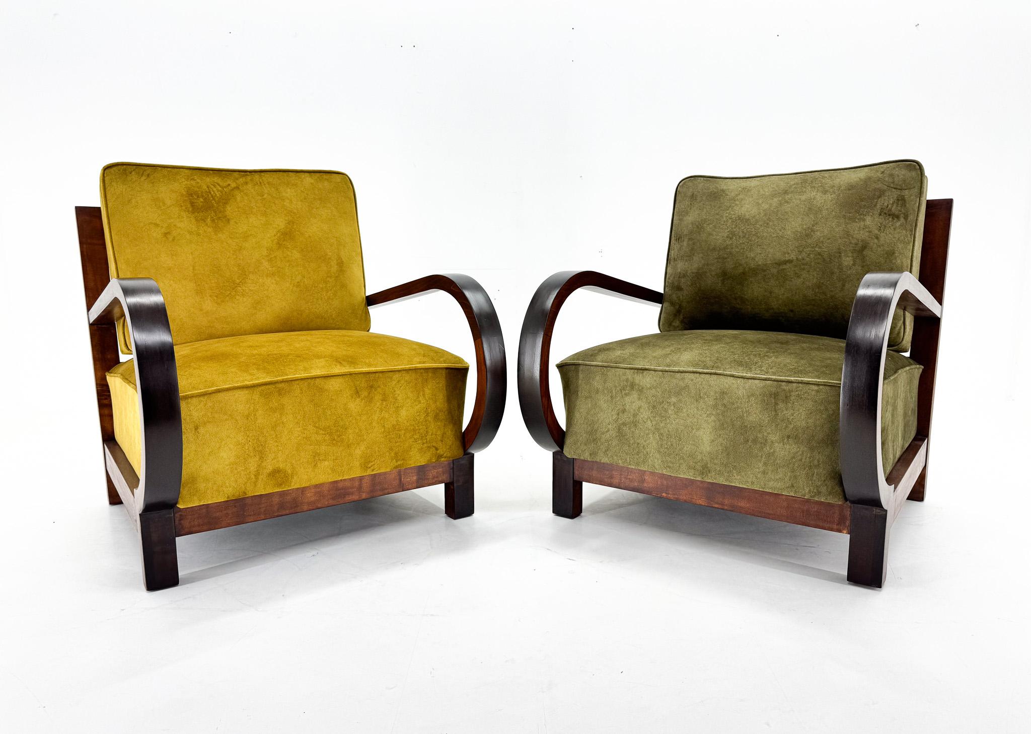 Czech Pair of Art Deco Beech Wood Armchairs, 1930's, Newly Upholstered For Sale
