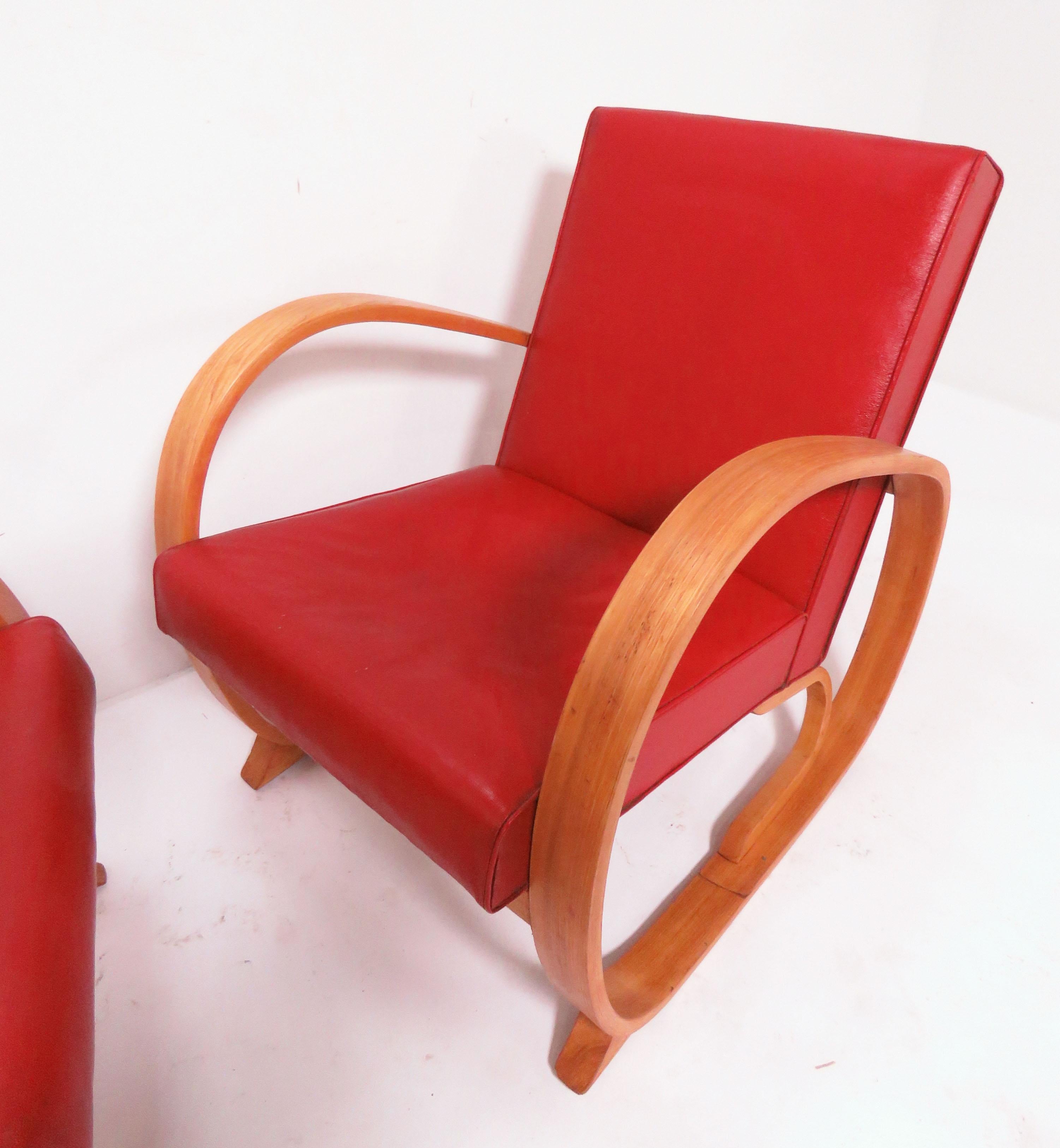 North American Pair of Art Deco Bentwood Club Chairs, circa 1930s