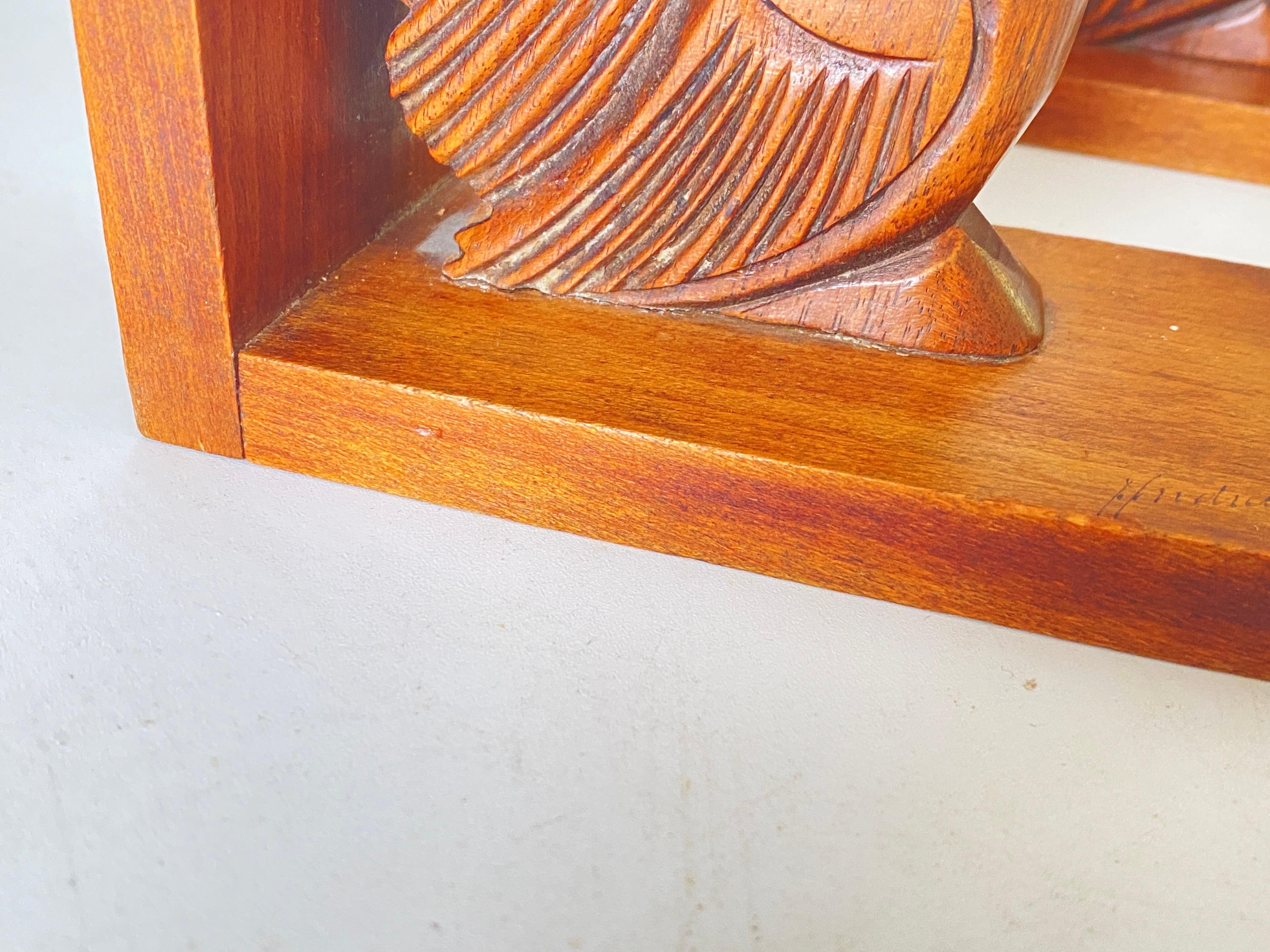 Pair of Art Deco Birds Book ends, Wood, Brown, France, 1940 In Good Condition For Sale In Auribeau sur Siagne, FR