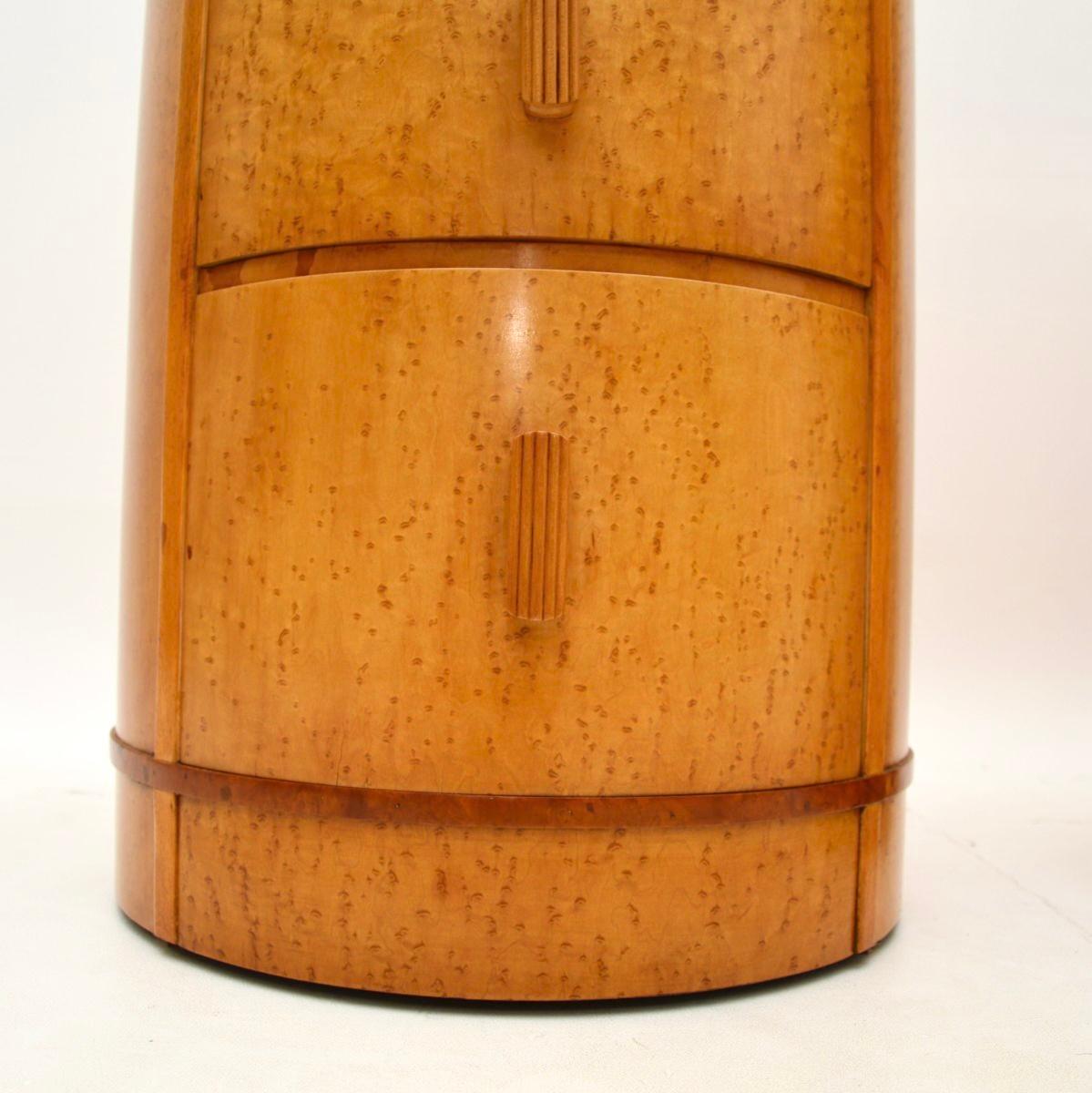 Pair of Art Deco Birds Eye Maple Bedside Chests in vendita 5
