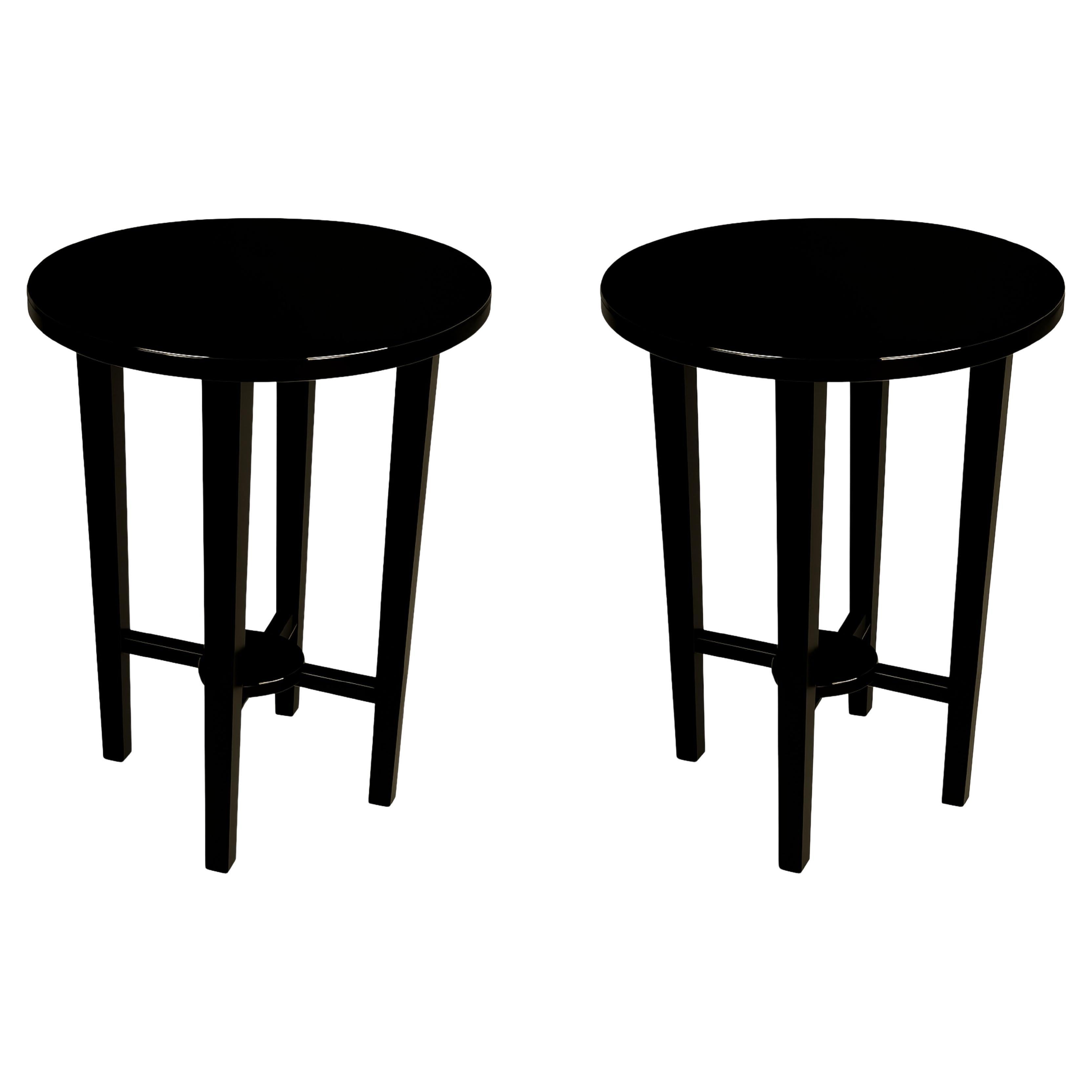 Pair of Art Deco  Black Lacquer Pedestal Side Table, 20th Century For Sale
