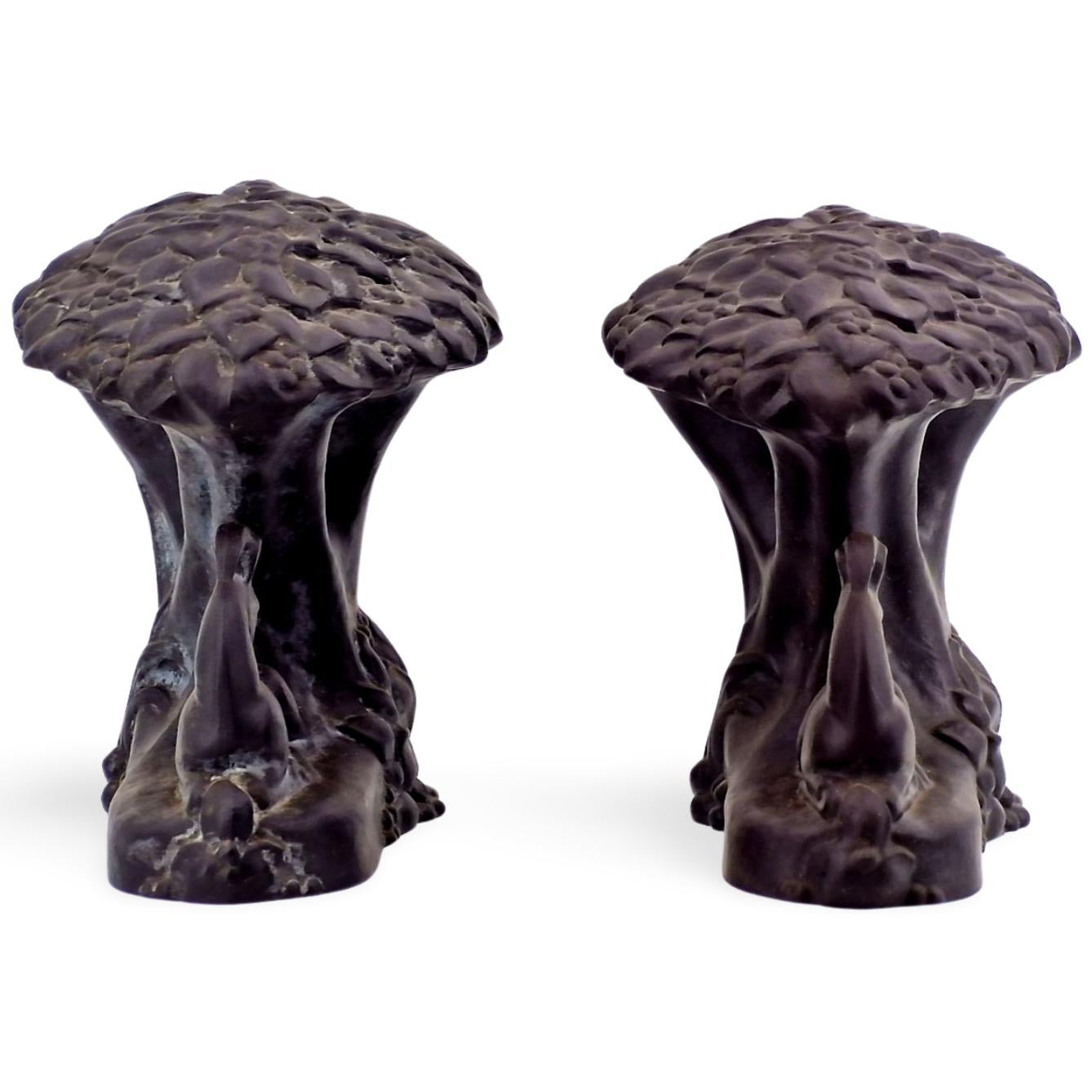 Pareja de sujetalibros Art Decó de Erling Olsen, Wedgwood, hacia 1935 Inglés en venta