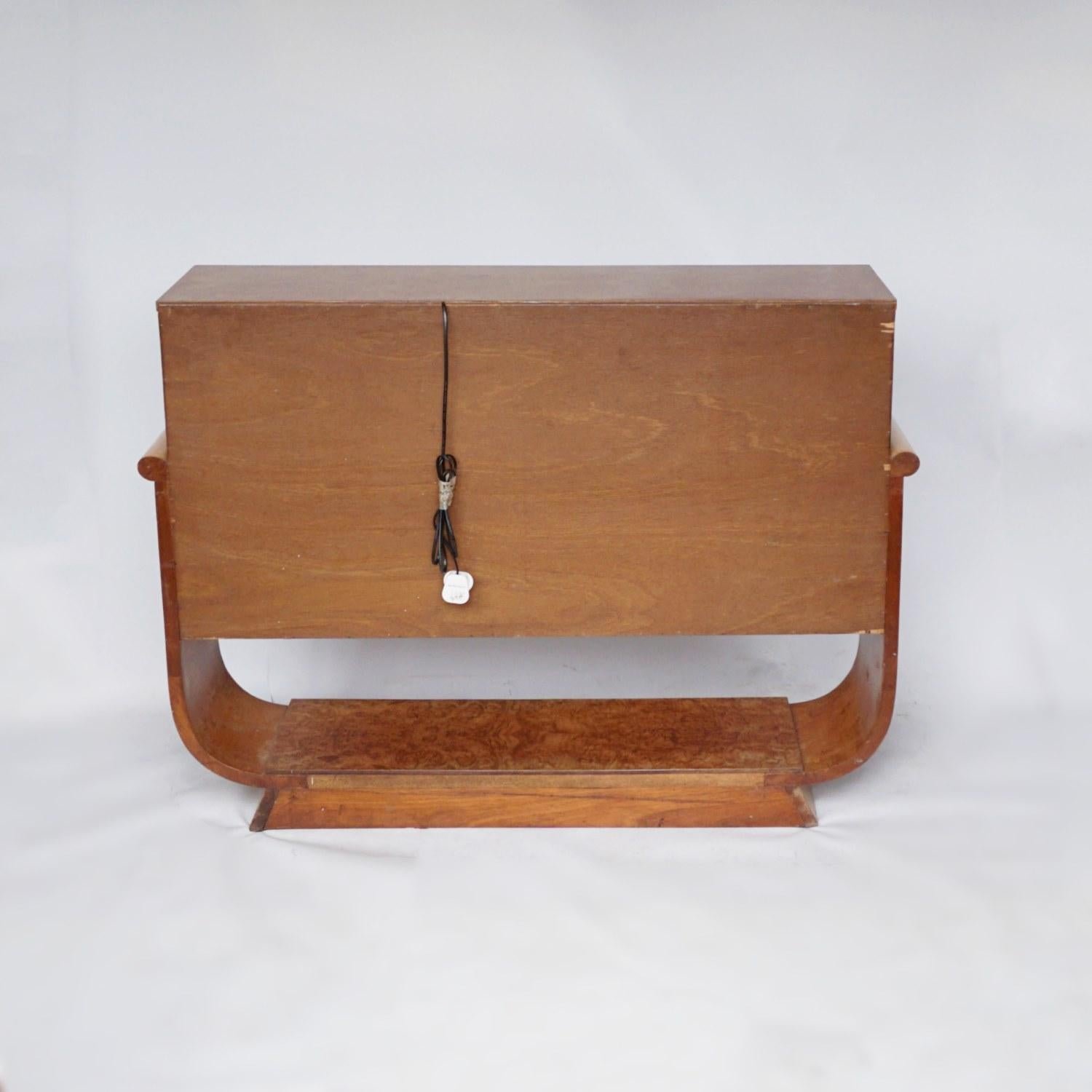 Pair of Art Deco Bookcases by Harry & Lou Epstein Burr Walnut and Satin Birch 3