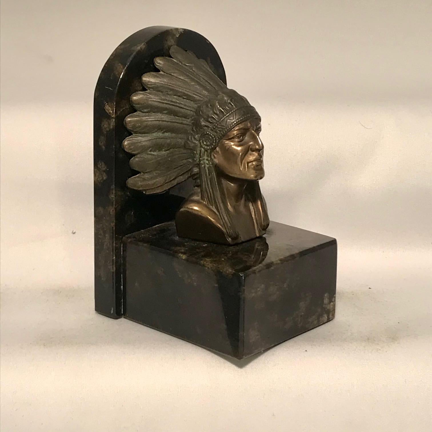 Pair of Art Deco Bookends in Bronze and Marble, Modelled with Chieftains 2
