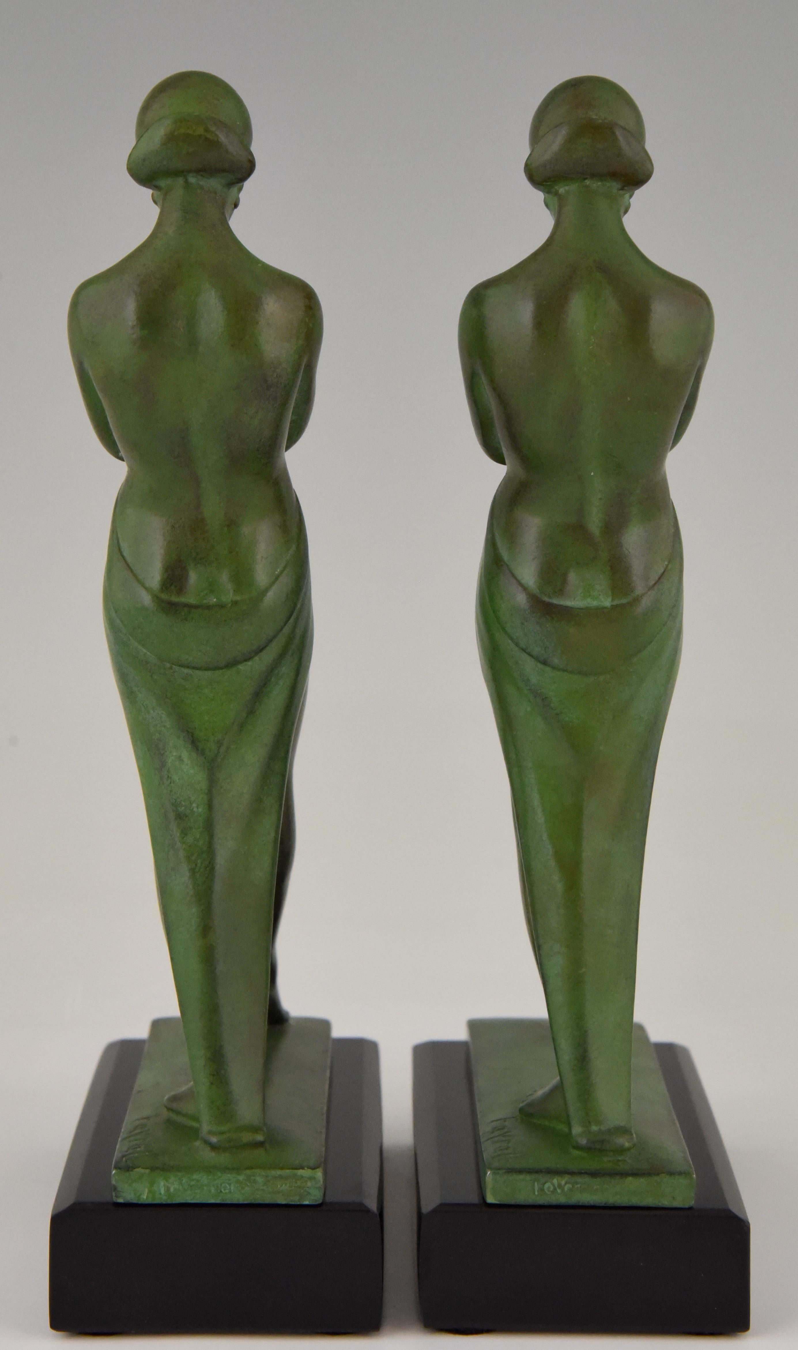 20th Century Pair of Art Deco Bookends Standing Nudes with Drape Fayral, Pierre le Faguays