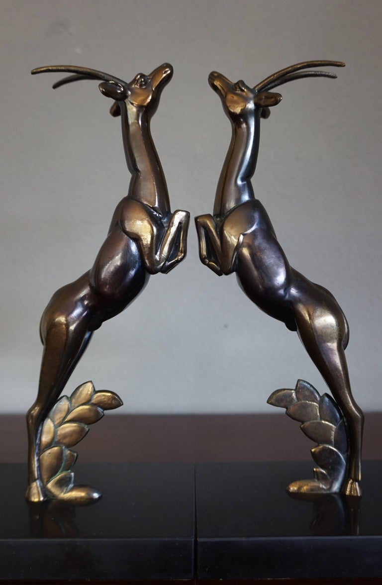 French Pair of Art Deco Bookends with Brass Jumping Deer Sculptures on Marble Base For Sale