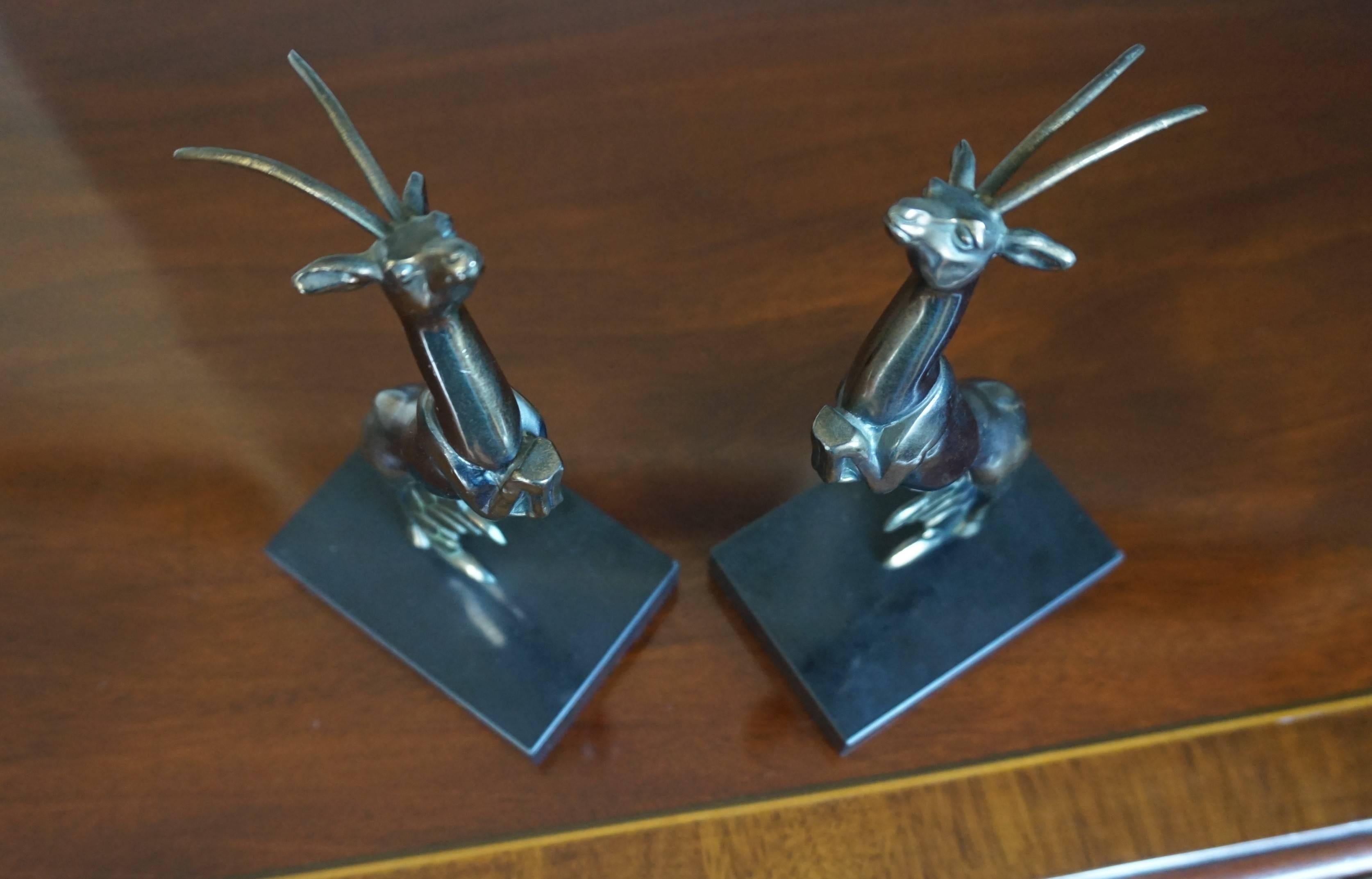 20th Century Pair of Art Deco Bookends with Brass Jumping Deer Sculptures on Marble Base For Sale