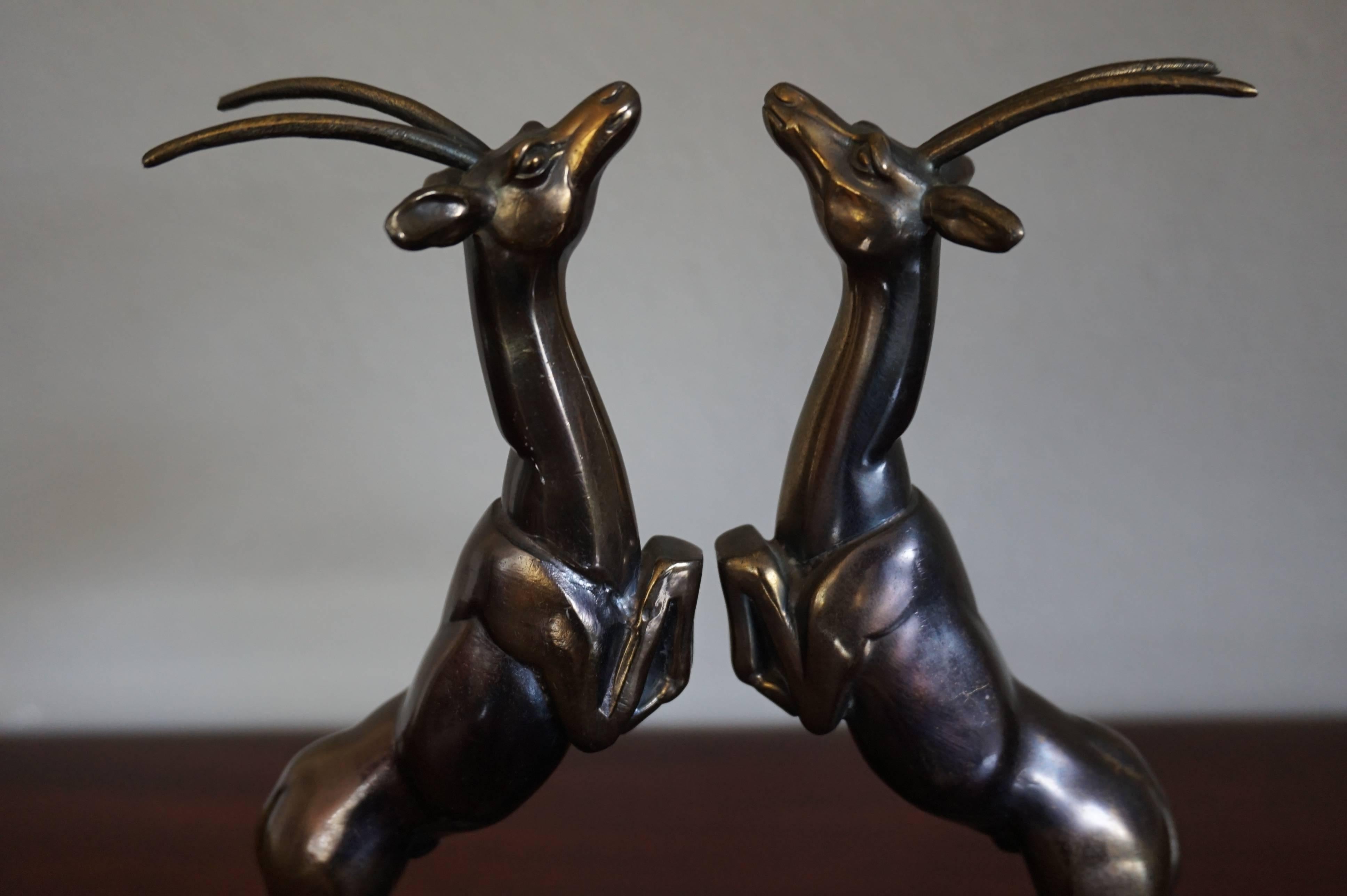 Pair of Art Deco Bookends with Brass Jumping Deer Sculptures on Marble Base For Sale 2