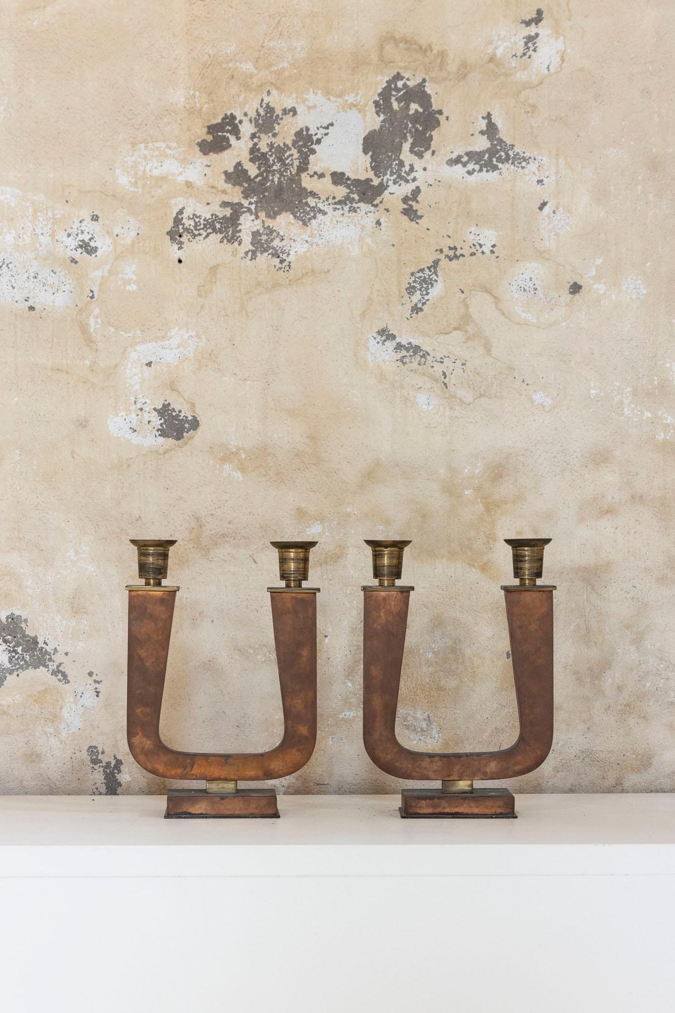 Italian Pair of Art Deco Brass Candelabra, Italy 1930 For Sale