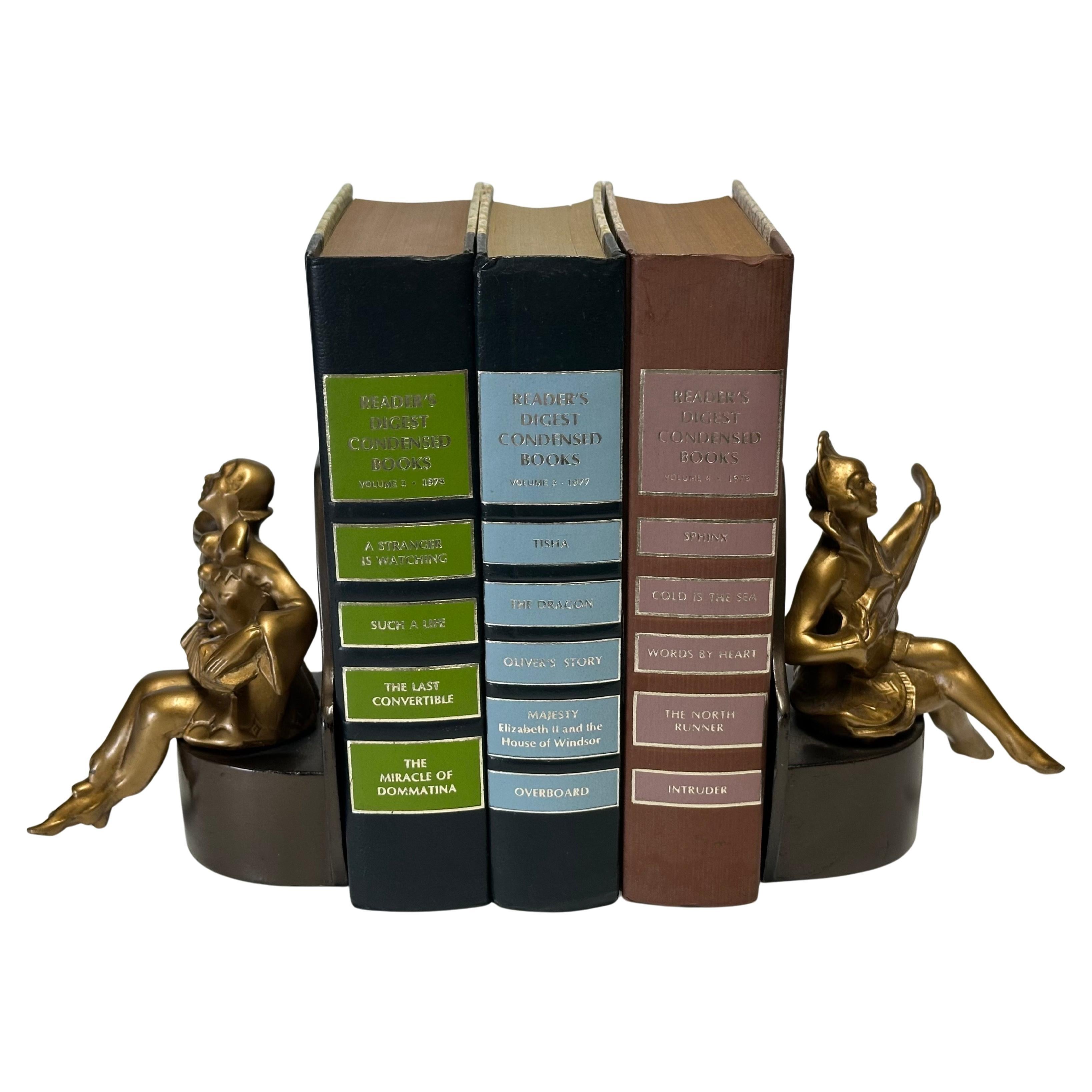 Art Déco Coppia di reggilibri in ottone Art Deco Arlecchino o Clown musicista su base in metallo in vendita