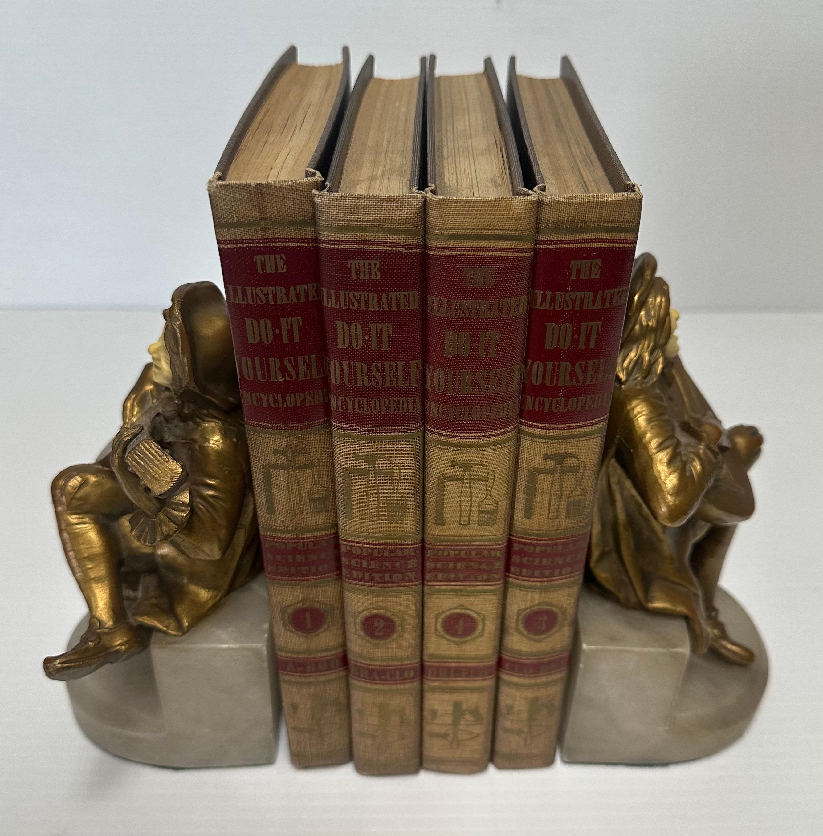 Pair of Art Deco Brass Minstrel Bookends on Marble Attributed to DAV ART NY in vendita 7
