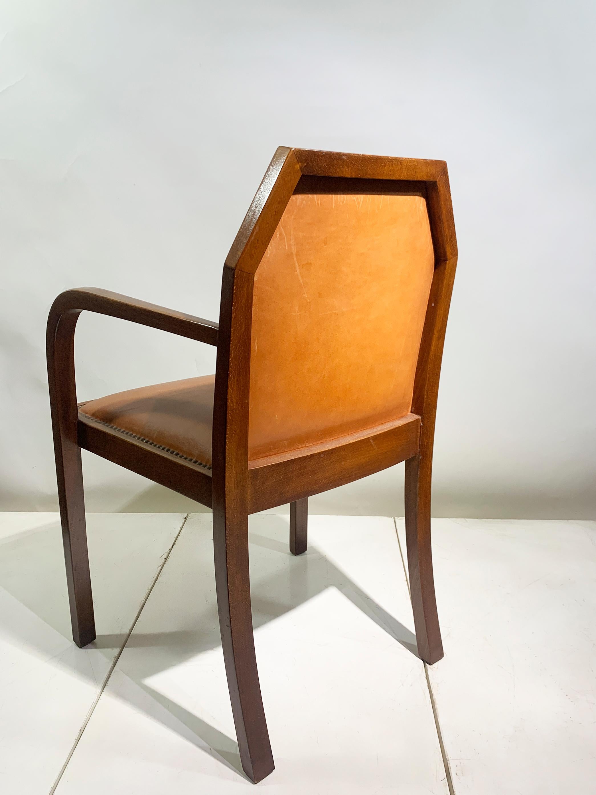 Paire de fauteuils bridge Art Déco, en cuir,  France, Circa 1930's en vente 7