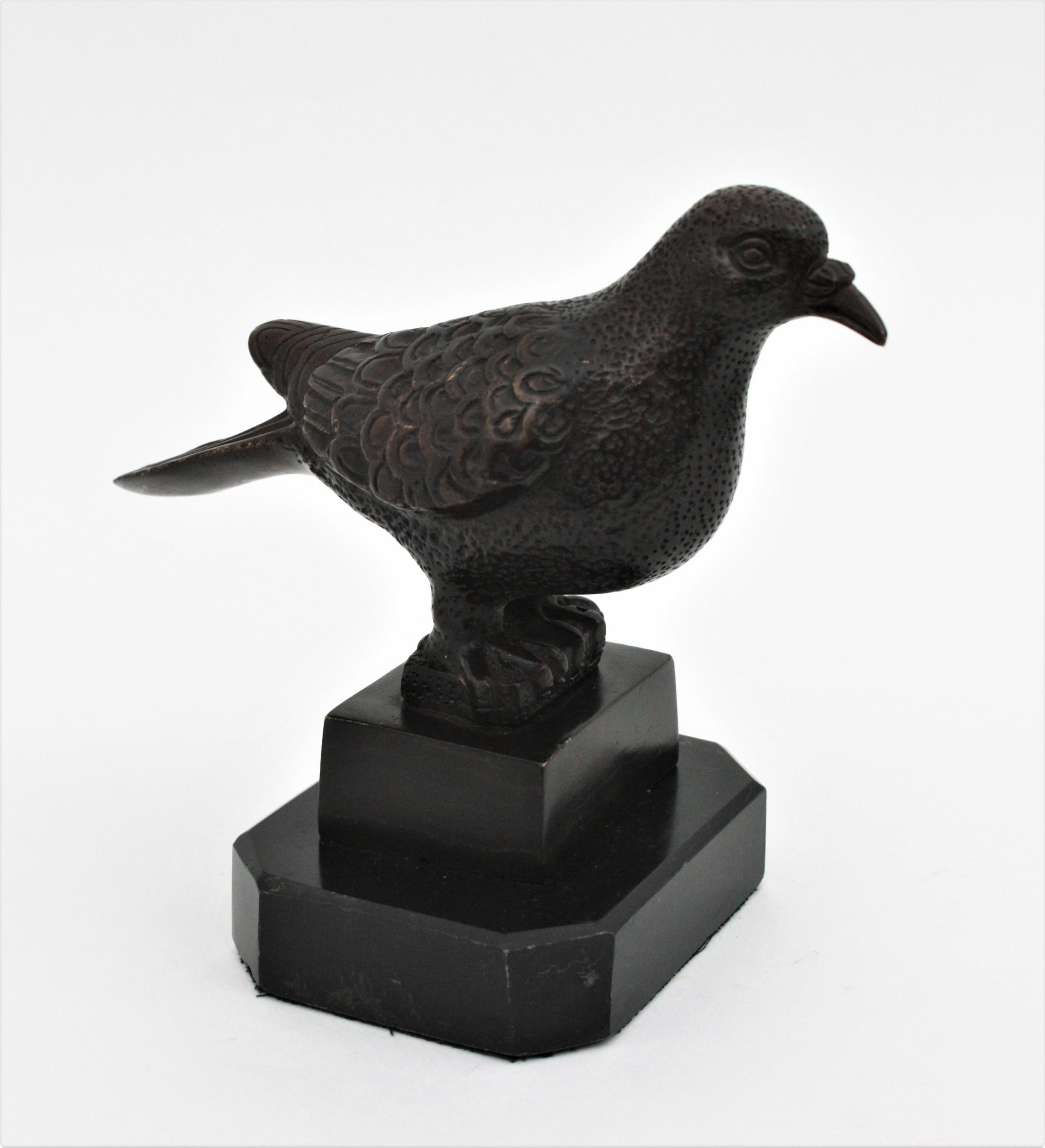 Pair of Art Deco Bronze Bird Figures on Black Marble Bases For Sale 4
