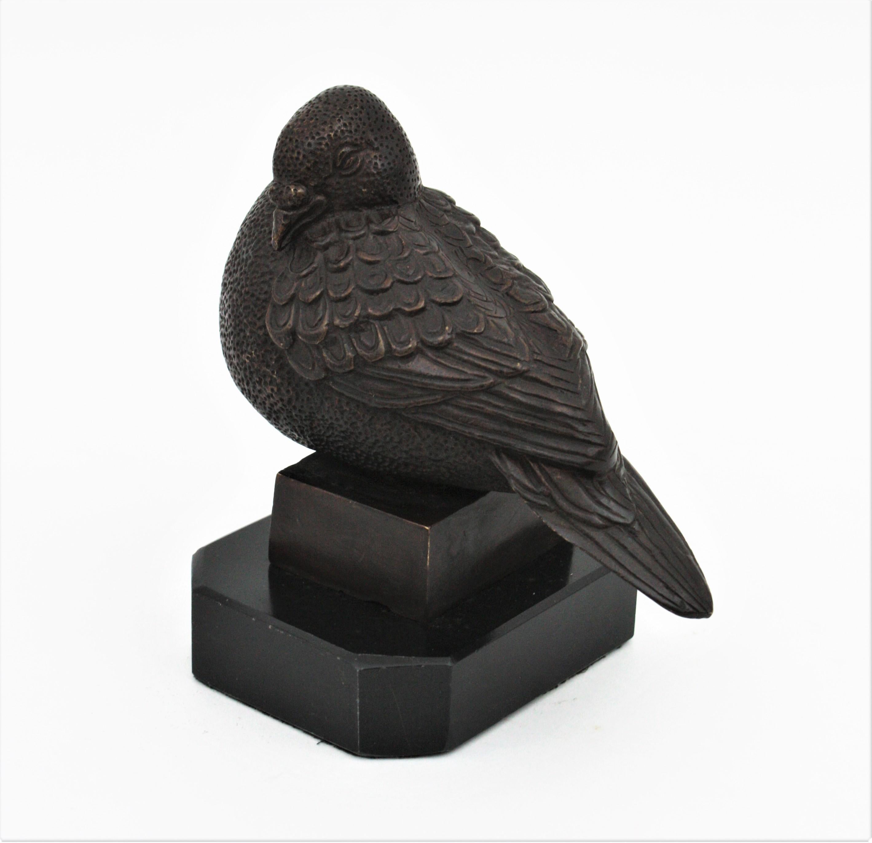 Pair of Art Deco Bronze Bird Figures on Black Marble Bases For Sale 6