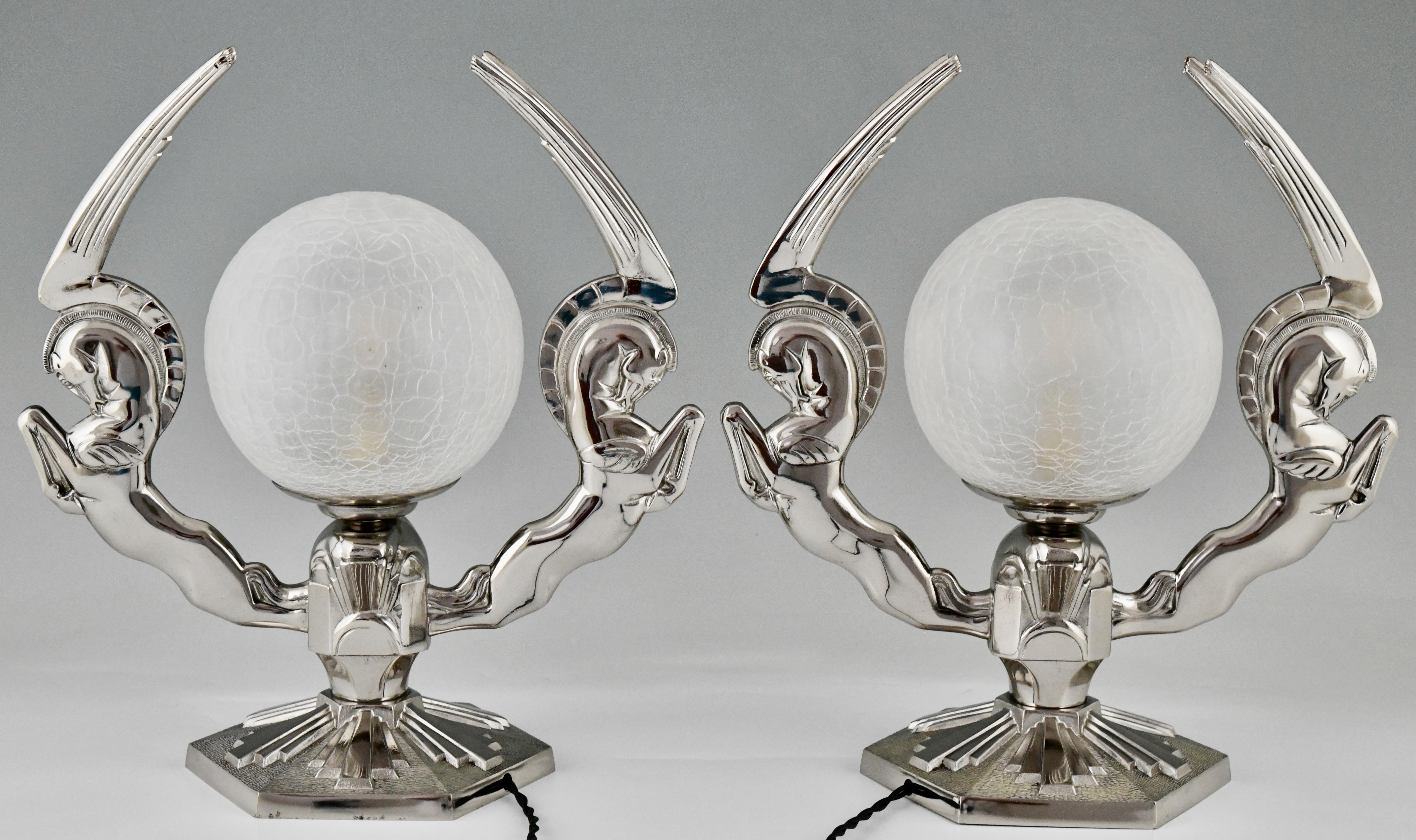 Paar Pegasus-Lampen aus Bronze im Art-déco-Stil mit geflügelten Pferden aus dem Pariser Stern 1925 (Versilbert) im Angebot