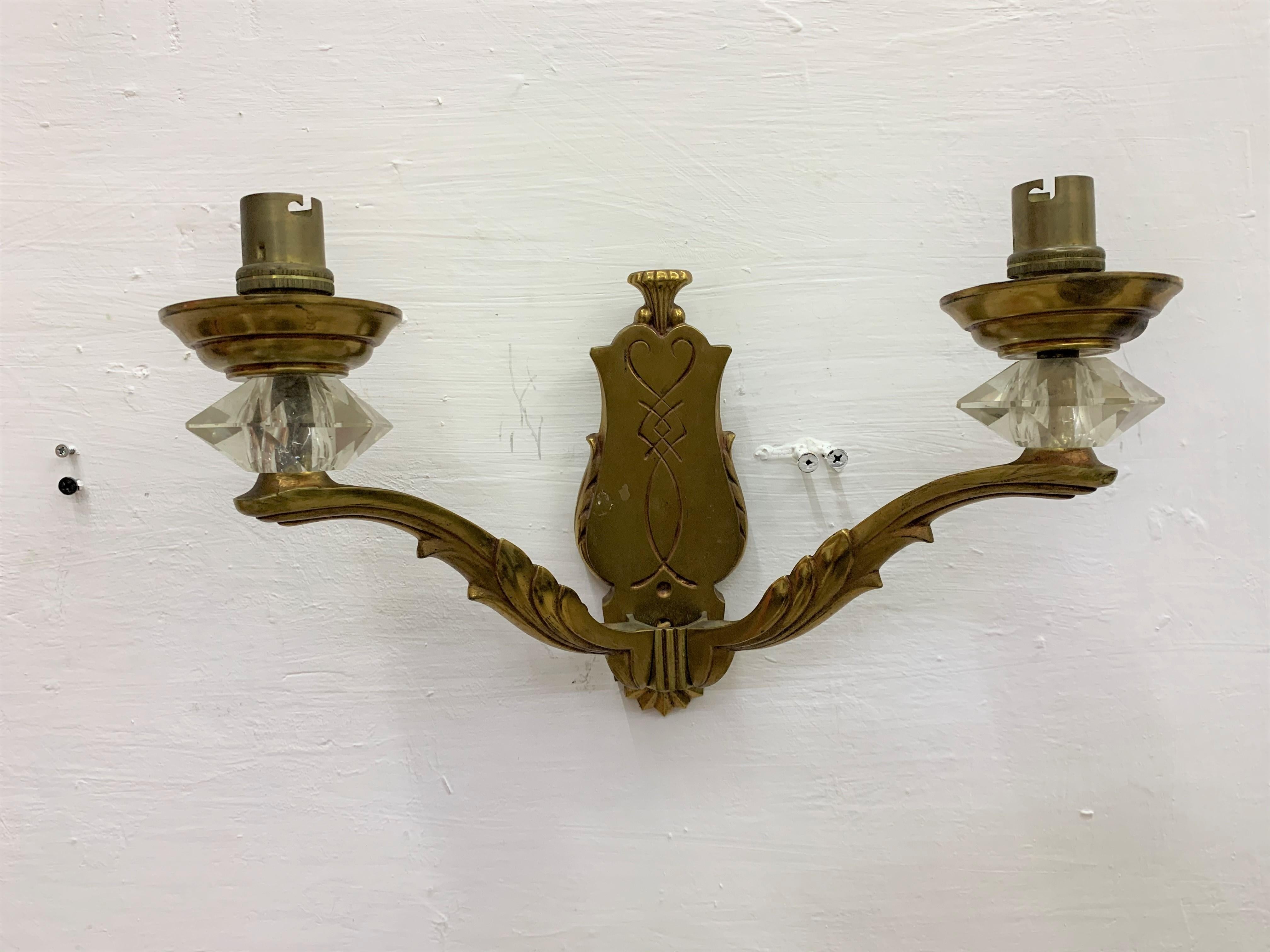 Crystal Pair of Art Deco Bronze Sconces Attributed to Georges Leleu France, circa 1920 For Sale