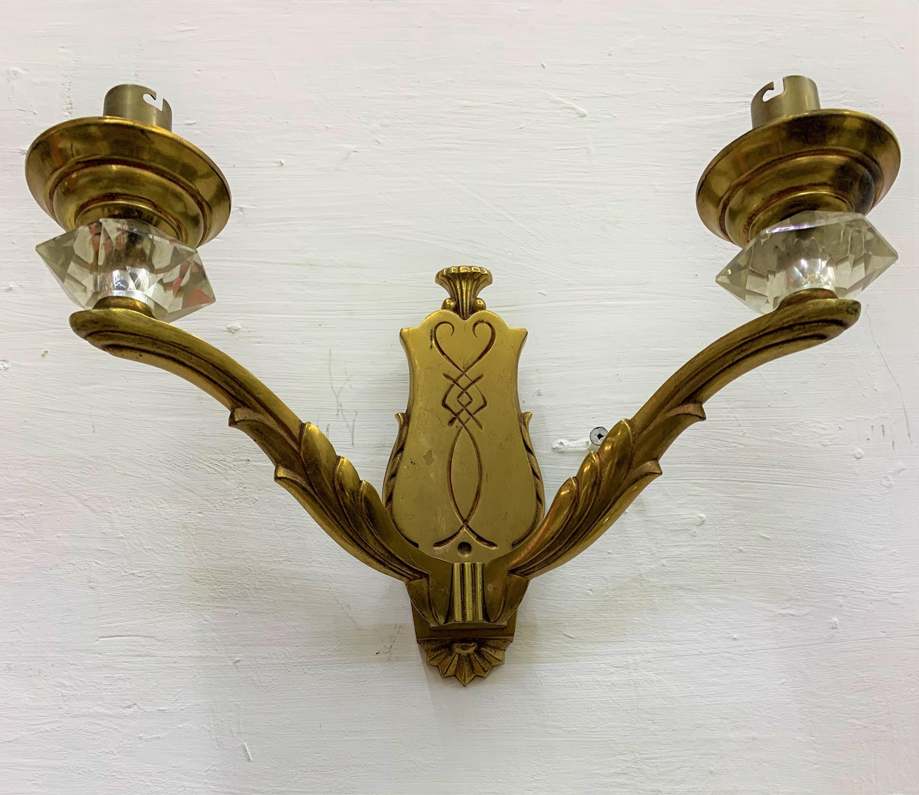 Pair of Art Deco Bronze Sconces Attributed to Georges Leleu France, circa 1920 For Sale 1