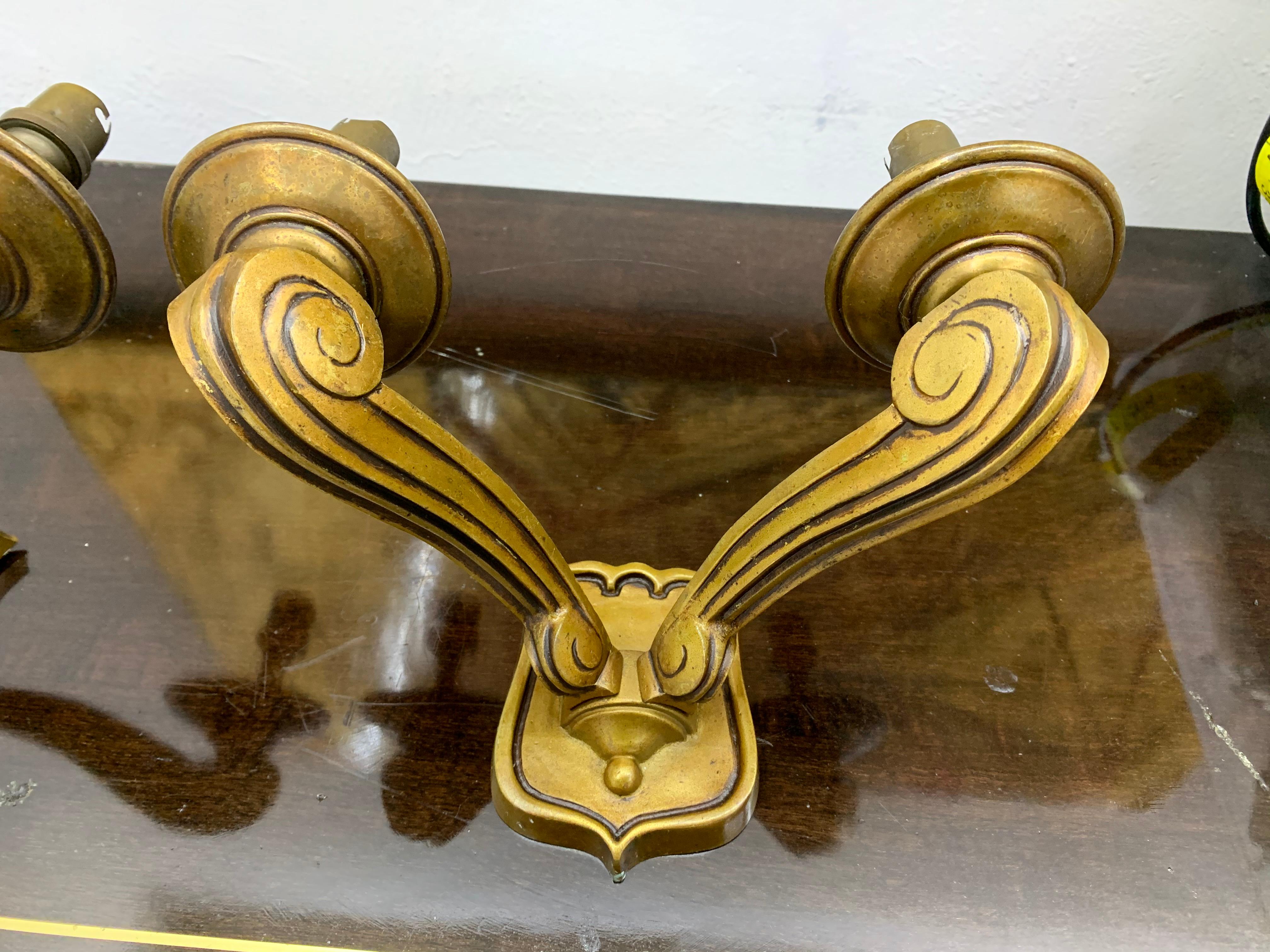 Pair of Art Deco Bronze Sconces by Jules Leleu France, circa 1940 In Good Condition For Sale In Merida, Yucatan