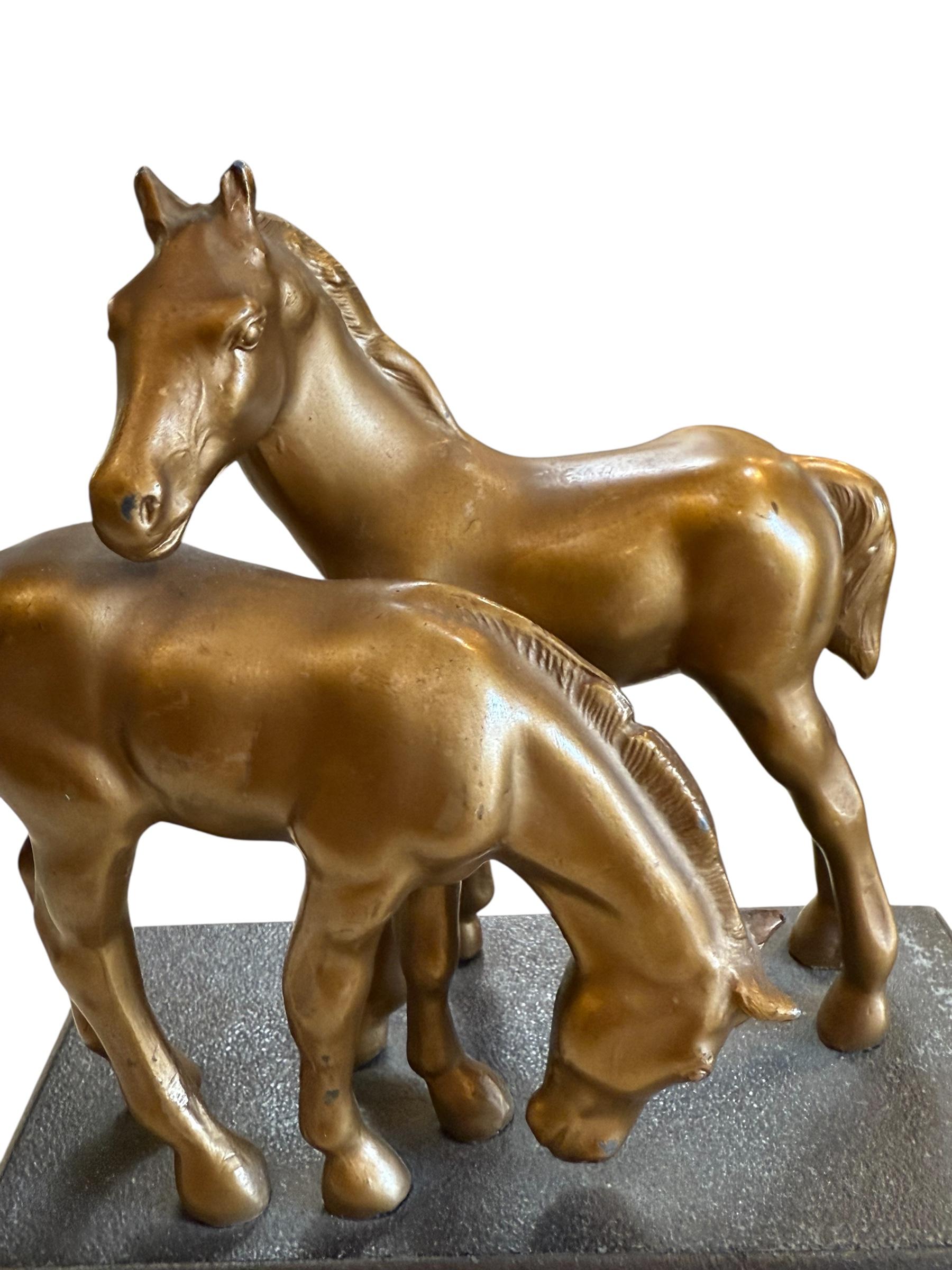 20th Century Pair of Art Deco Bronze Sculpture Statue 2 Horses Figurine Bookends For Sale