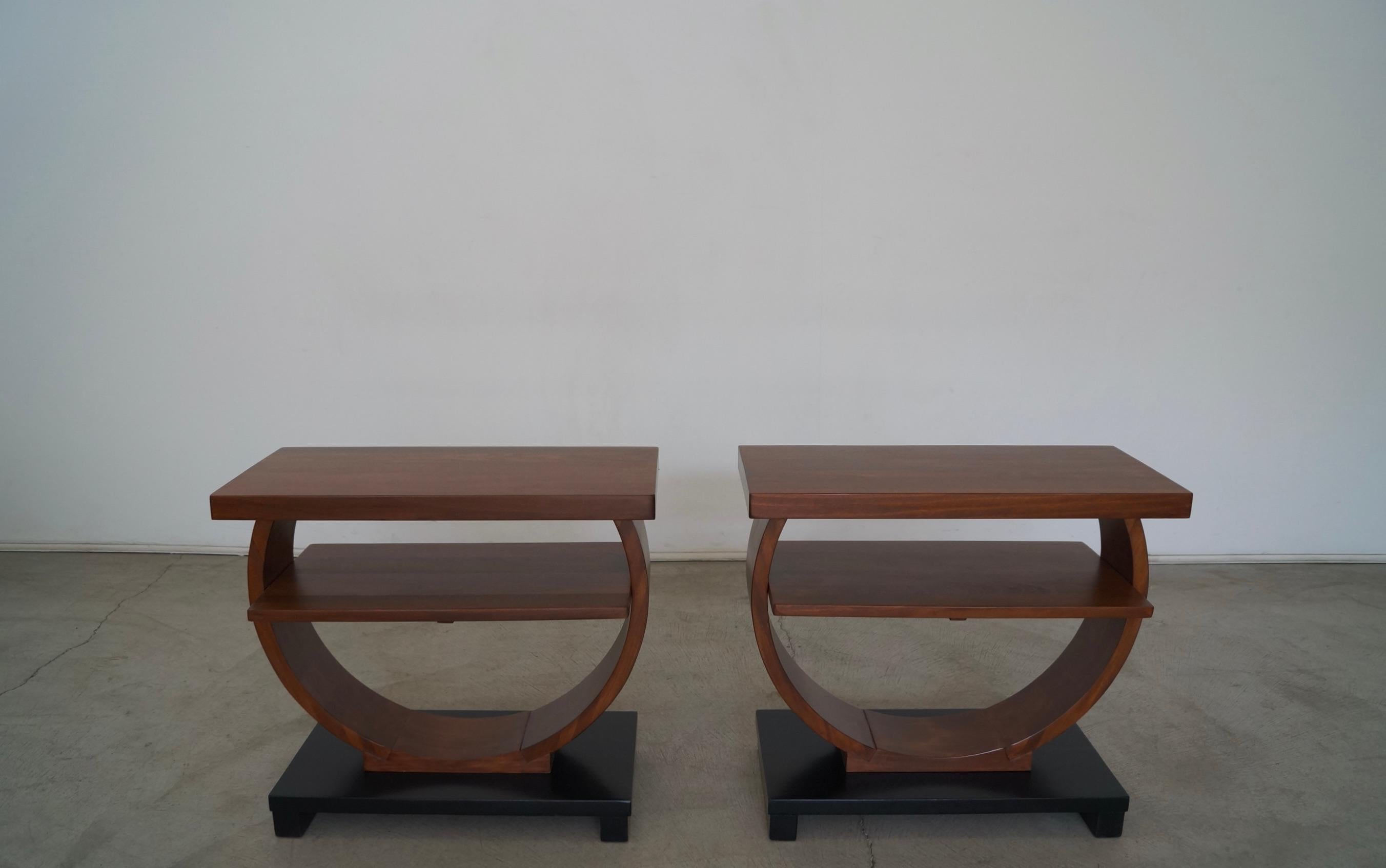 North American Pair of Art Deco Brown Saltman Side Tables