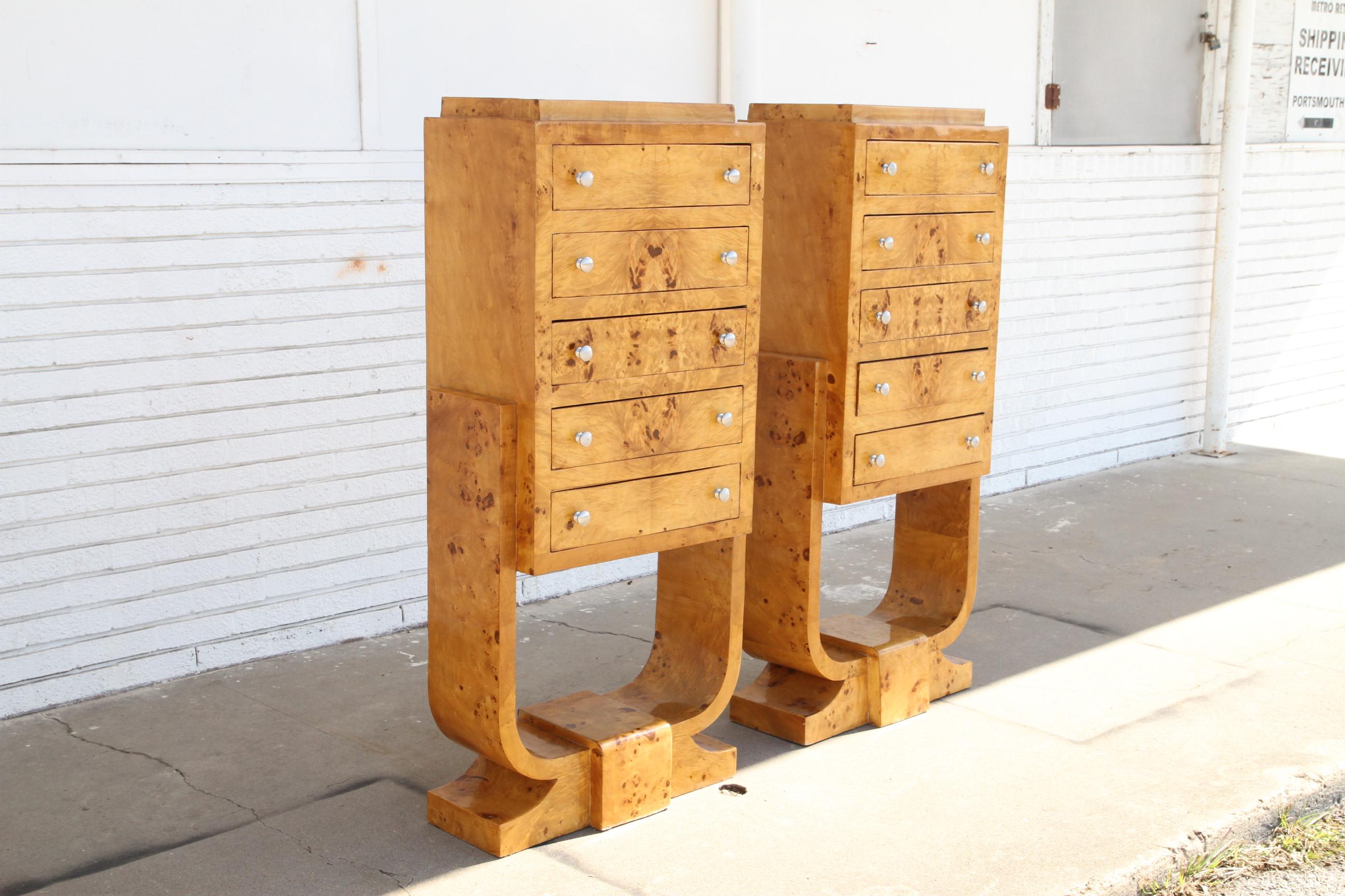 Pair of Art Deco Burl Wood Sculptural Chest In Good Condition In Pasadena, TX