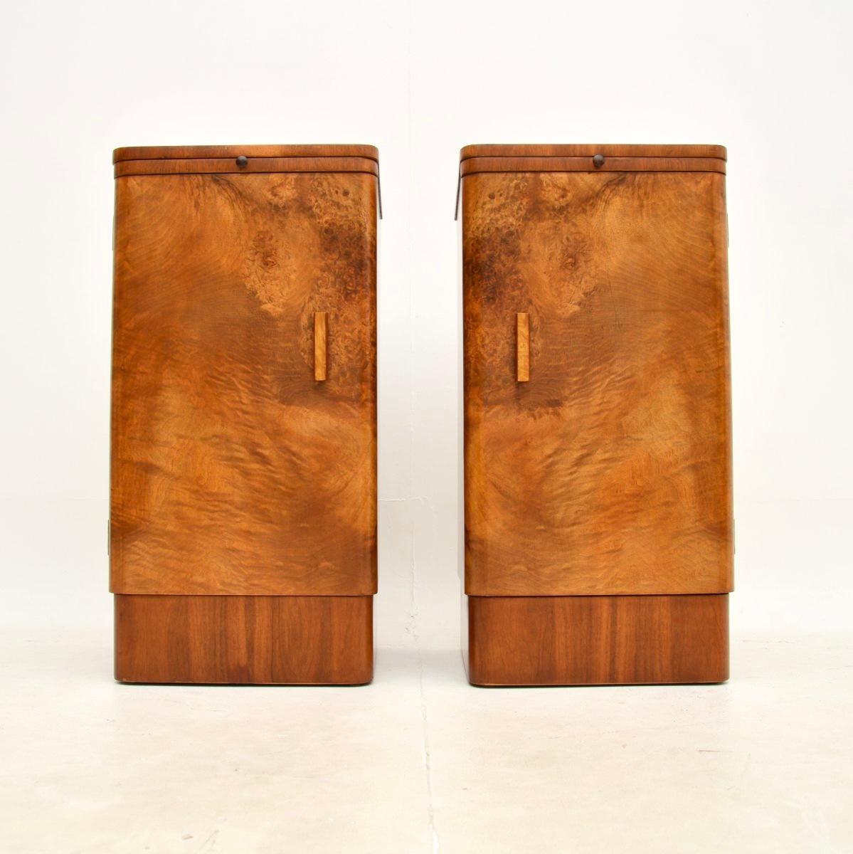 A stunning pair of Art Deco burr walnut bedside cabinets. They were made in England, they date from the 1930’s.

They are of excellent quality and are a very useful size. The burr walnut has a gorgeous colour tone and beautiful grain patterns