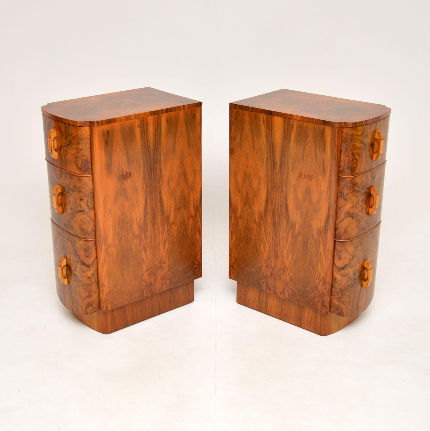 Mid-20th Century Pair of Art Deco Burr Walnut Bedside Chests