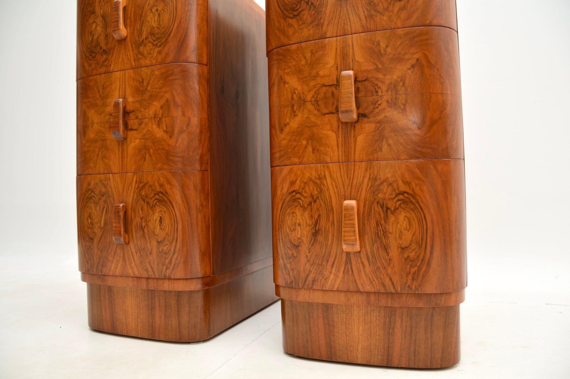 Pair of Art Deco Burr Walnut Bedside Chests 4