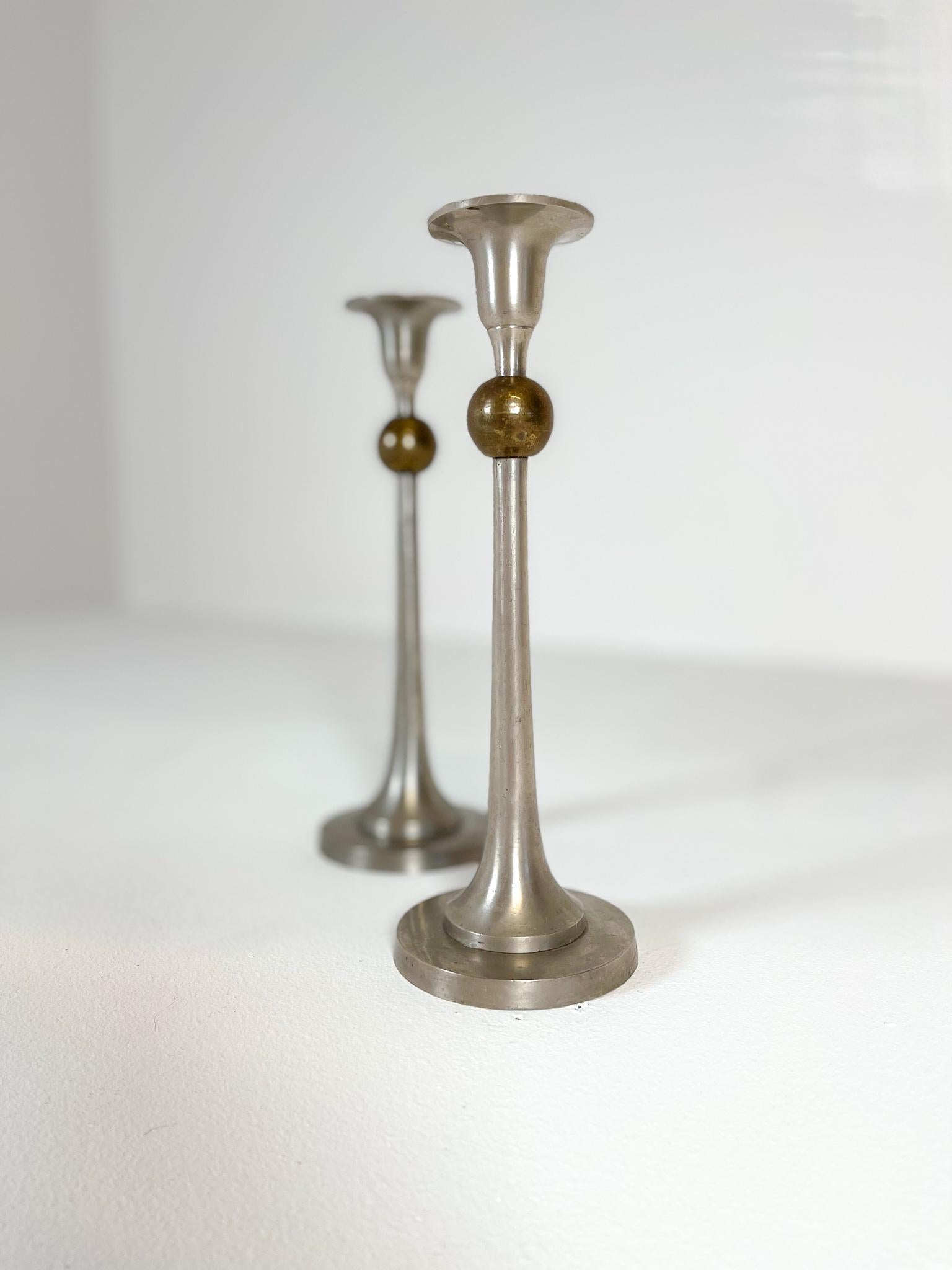 Pair of Art Deco Candelholders in Pewter and Brass Sweden, 1930s For Sale 1