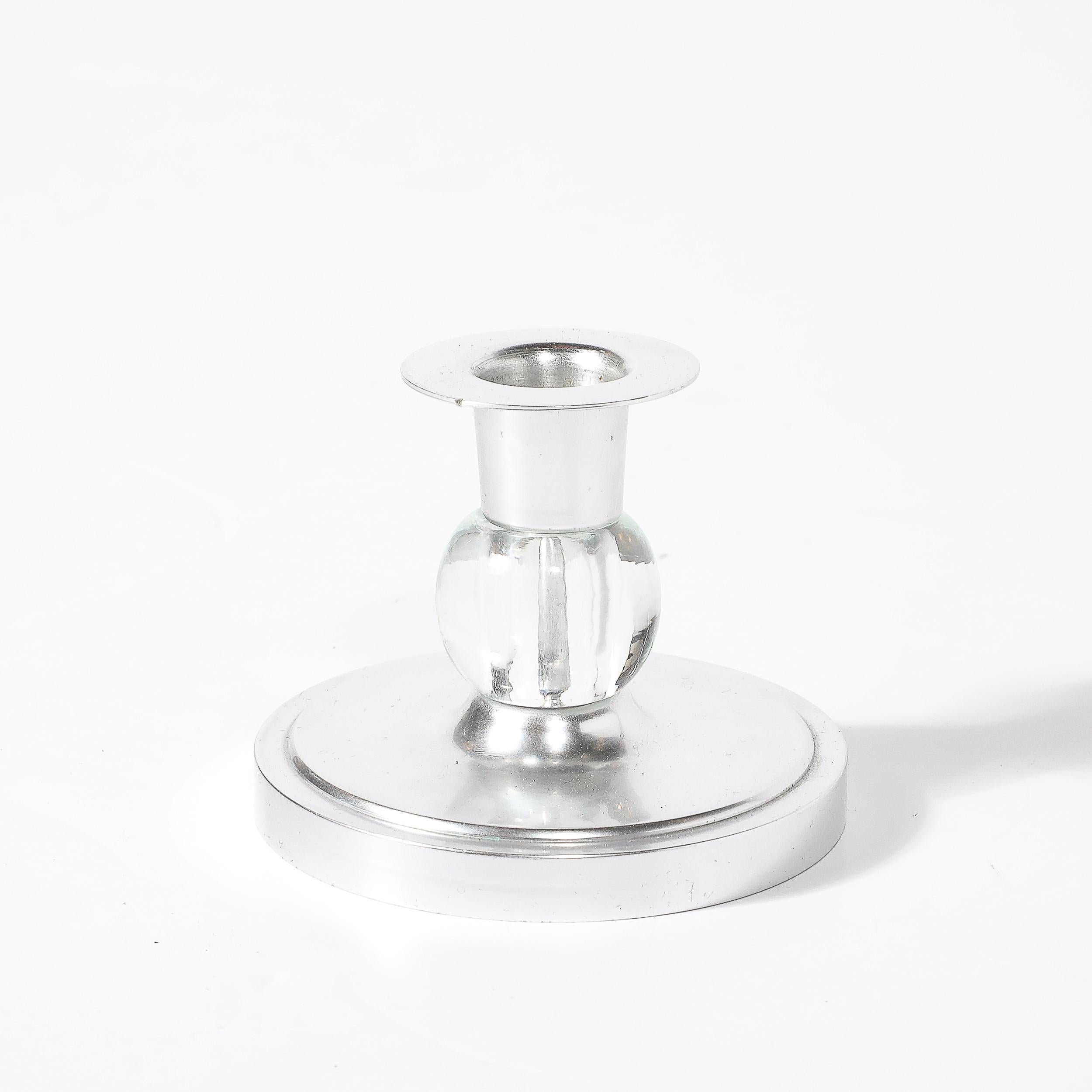 Pareja de Candelabros Art Decó de Aluminio Cepillado y Cristal firmados Kensington en venta 3