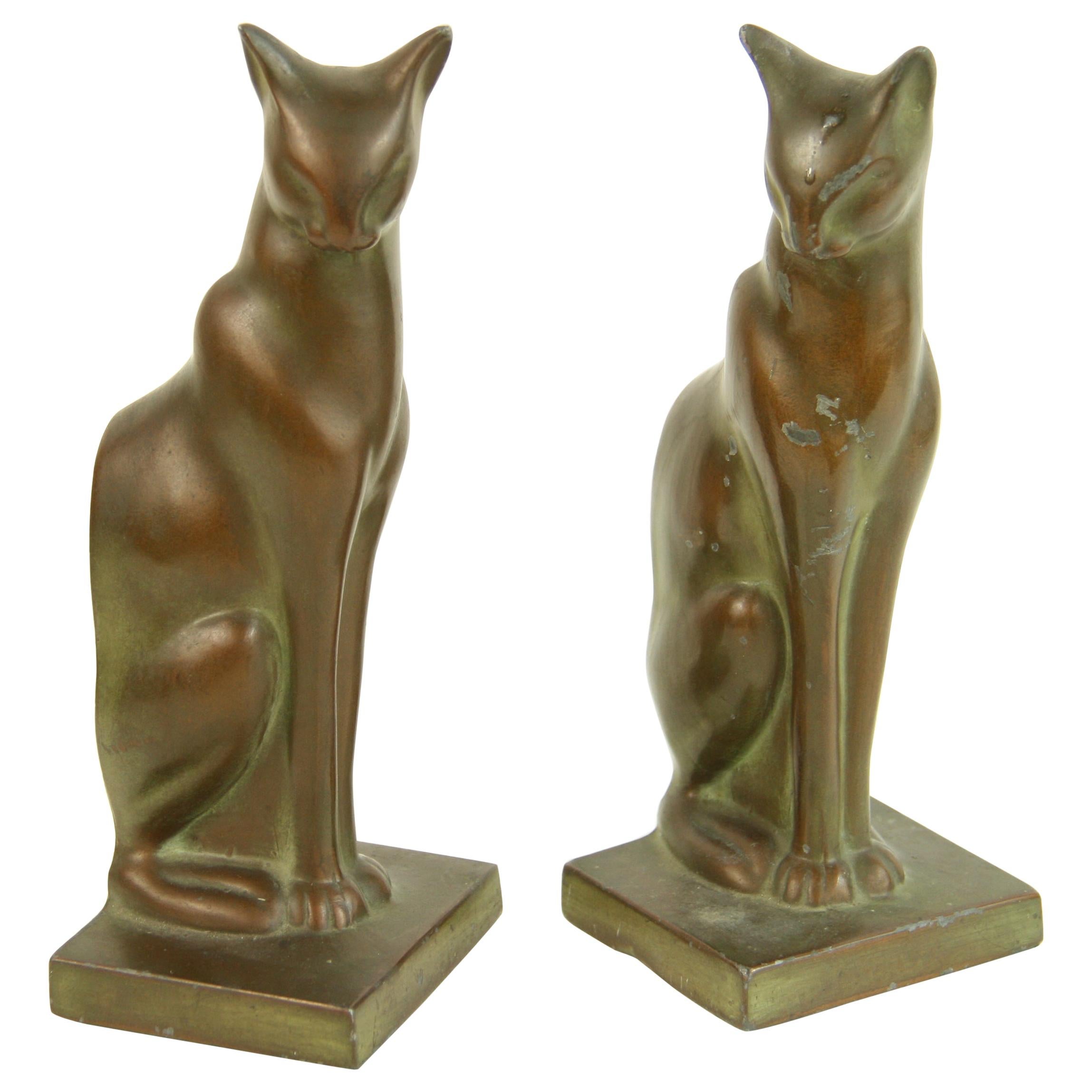 Green Cat Shape Vintage Style Handmade Brass Figurine Figure Statue Sculpture 