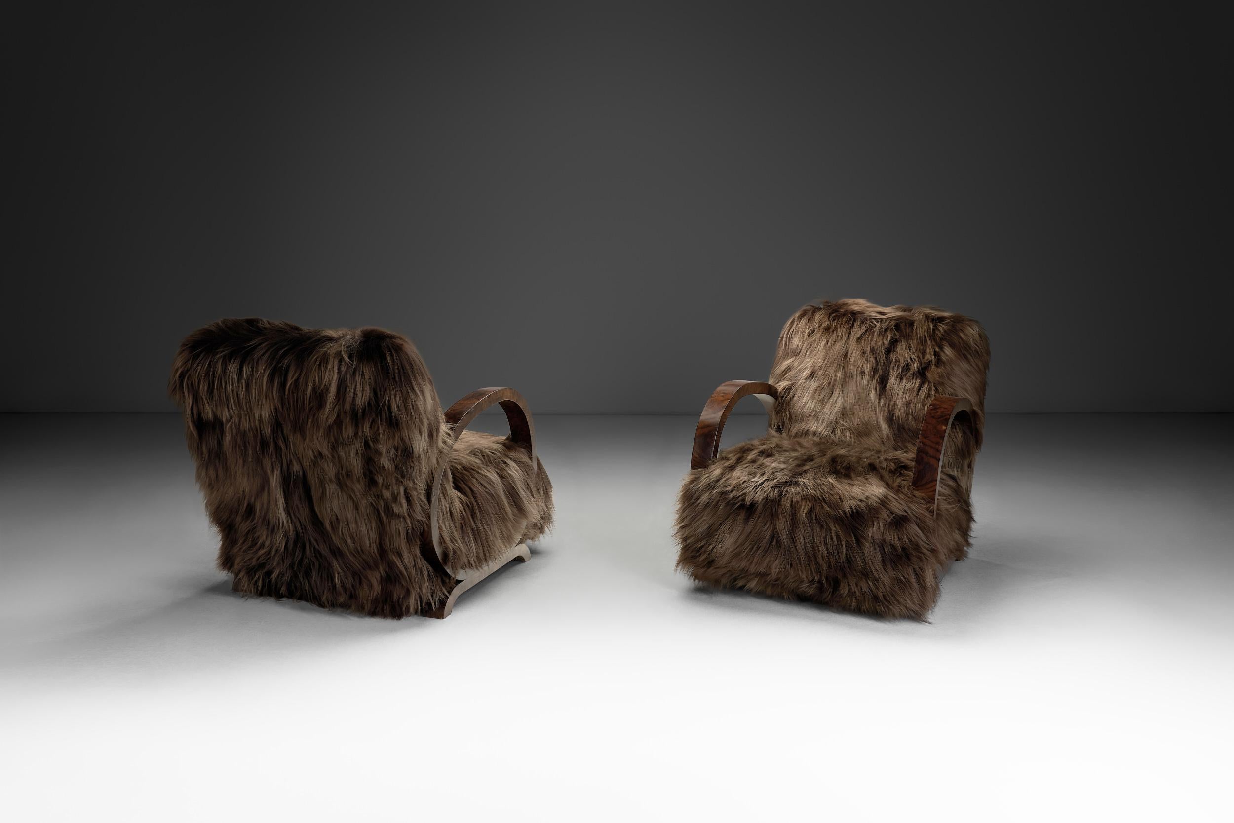 Pair of Art Deco Chairs in Longhair Sheepskin, Europe Mid 20th Century In Good Condition For Sale In Utrecht, NL