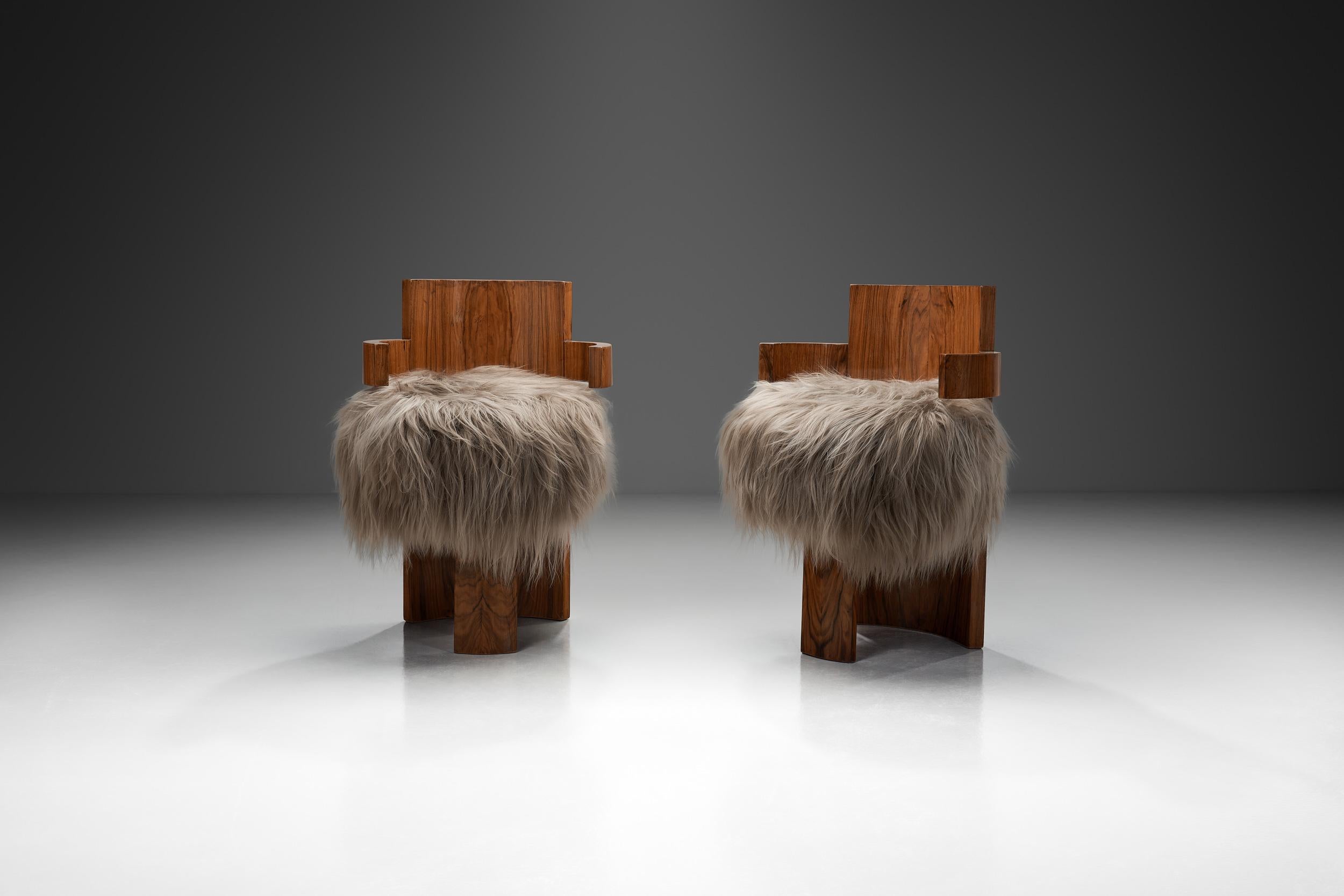 Pair of Art Deco Chairs with Seats in Longhair Fabric, Europe 1930s In Good Condition For Sale In Utrecht, NL
