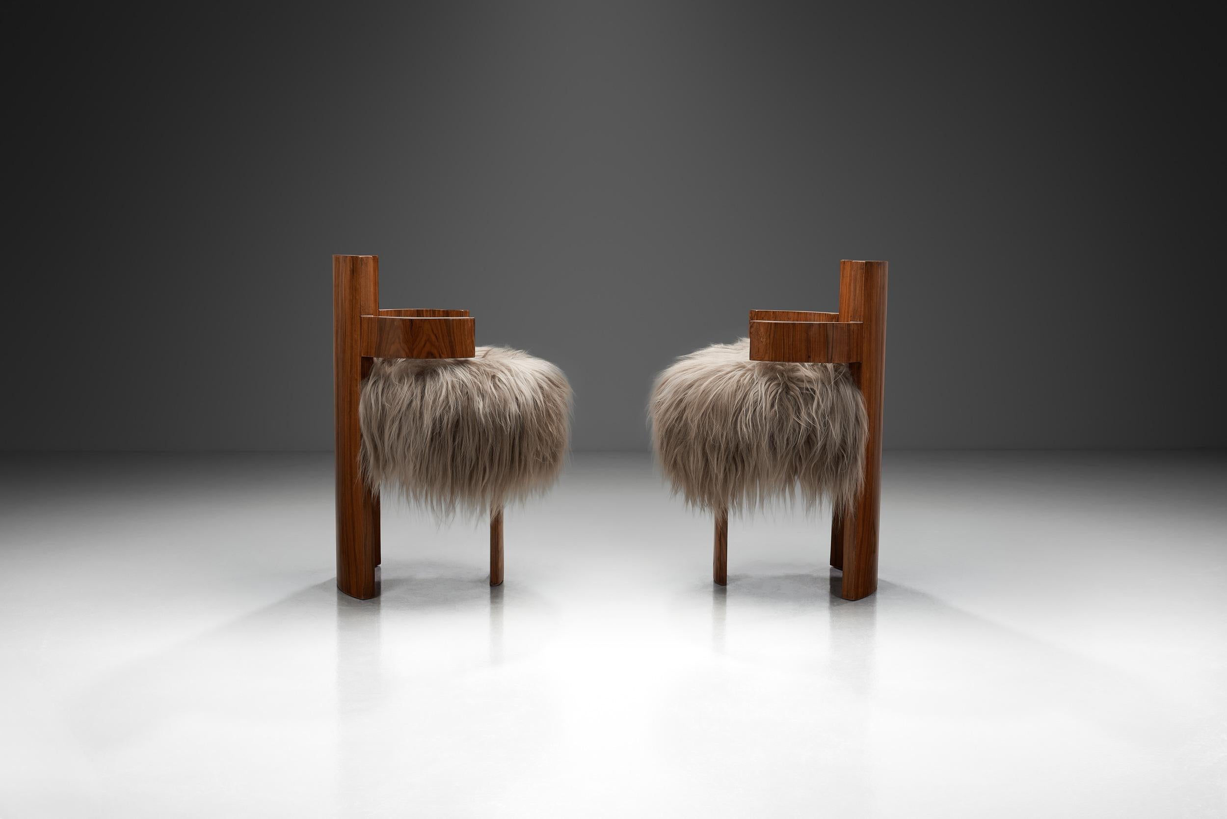 Mid-20th Century Pair of Art Deco Chairs with Seats in Longhair Fabric, Europe 1930s For Sale