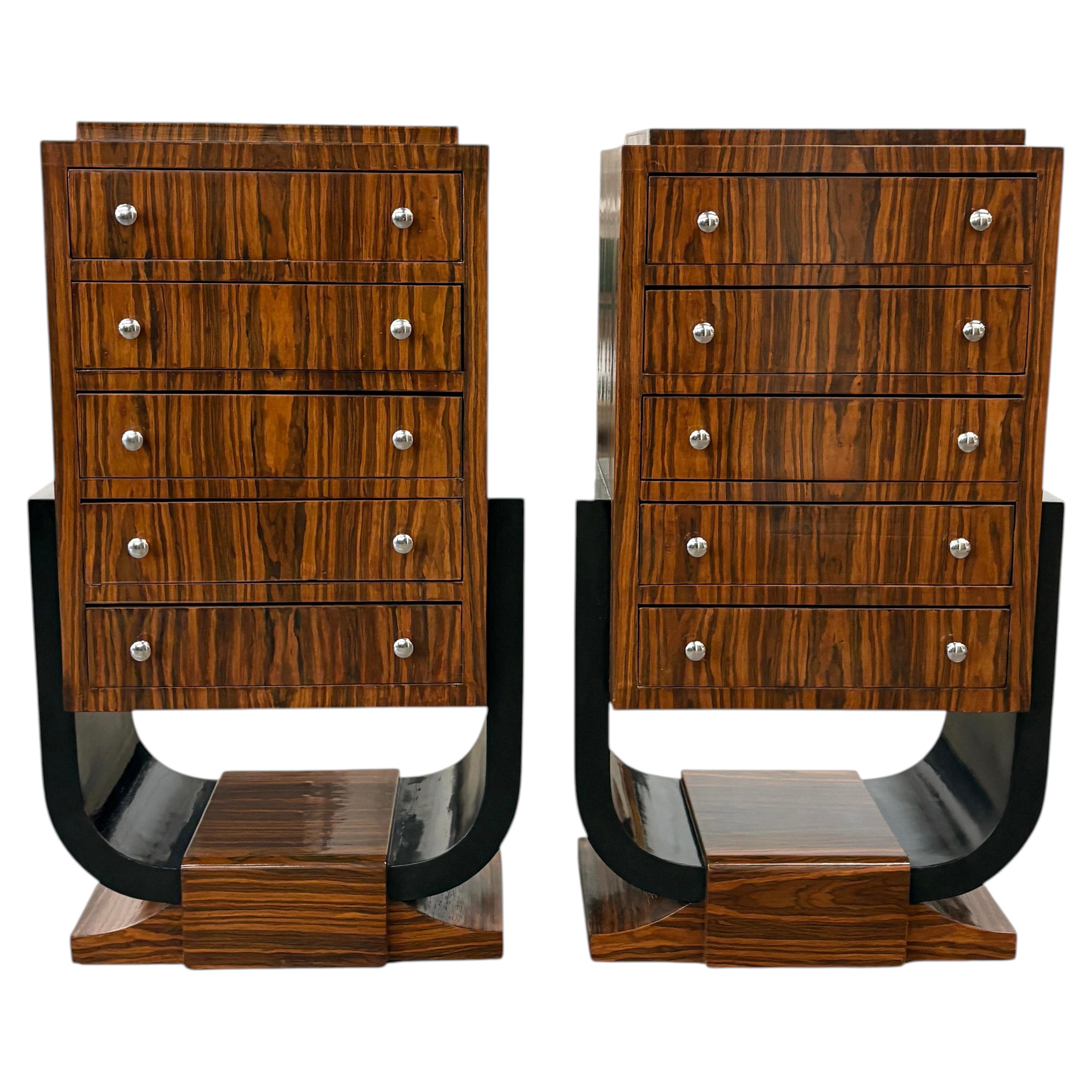 Coppia di cassapanche in stile Art Déco in vendita