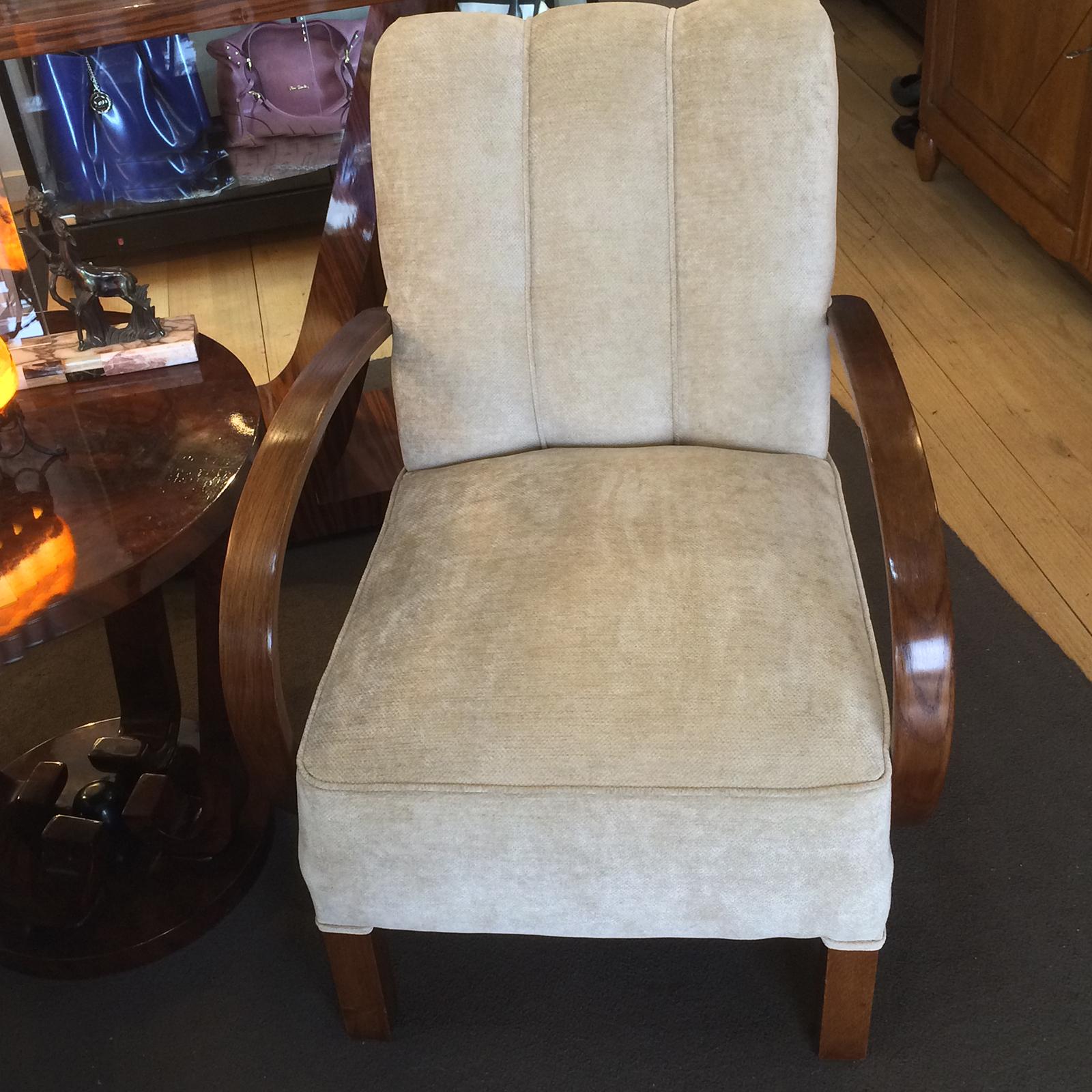 Pair of Art Deco circa 1930 German Armchairs Chairs Reupholstered In Excellent Condition In Daylesford, Victoria