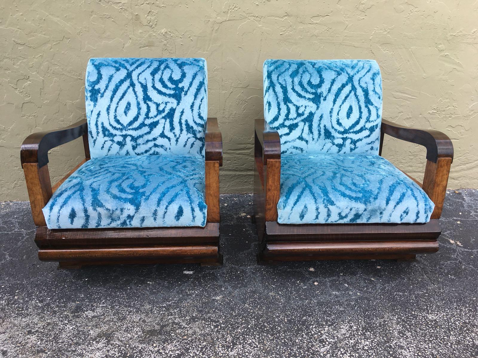 Pair of Art Deco Club Armchairs with Turquoise Velvet by Lizzo, Italy In Excellent Condition In Miami, FL