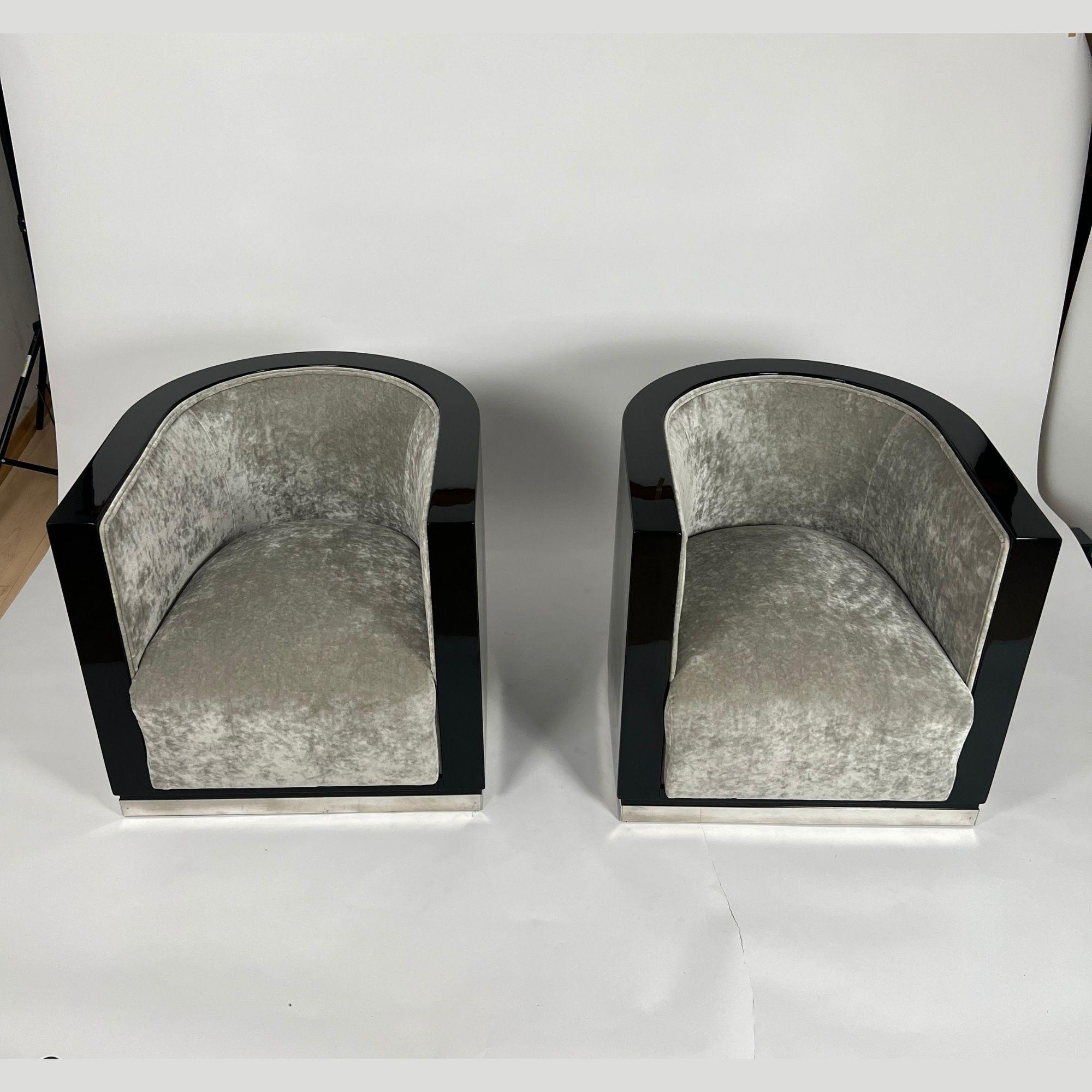 Pair of Art Deco Club Chairs, Black Lacquer, Grey Velvet, France circa 1930 3