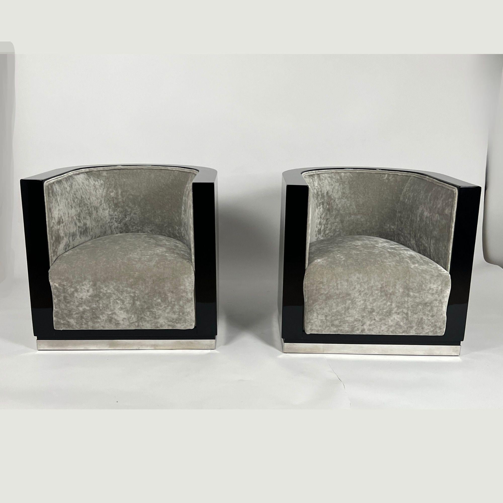 French Pair of Art Deco Club Chairs, Black Lacquer, Grey Velvet, France circa 1930